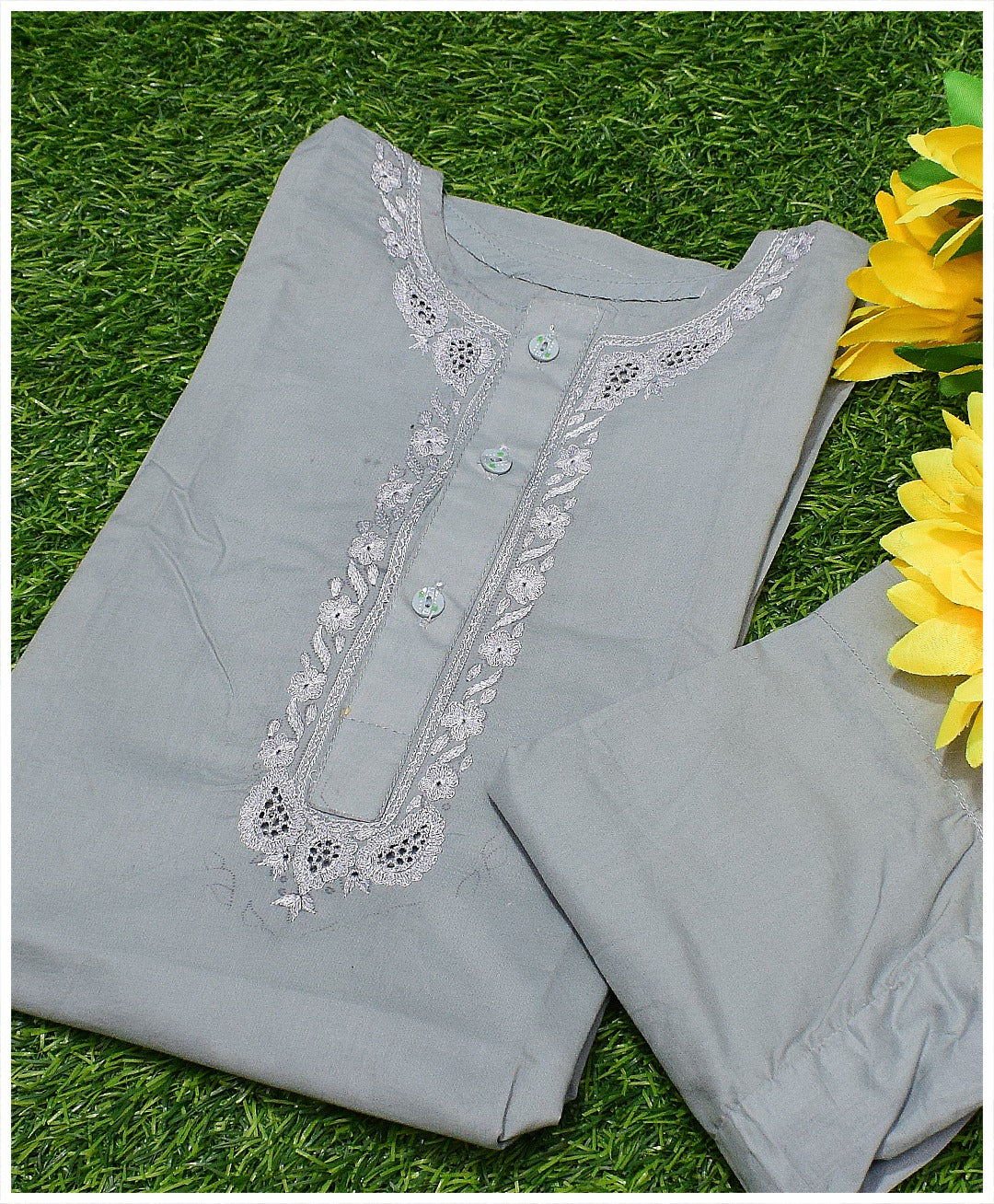 Little Wonders: Hand-Embroidered Kurta Shalwar for Kids