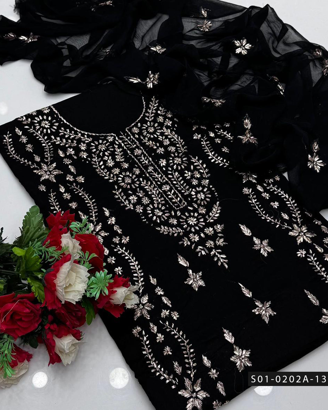 3PC Gotta Work Lawn Suit with Chiffon Dupatta