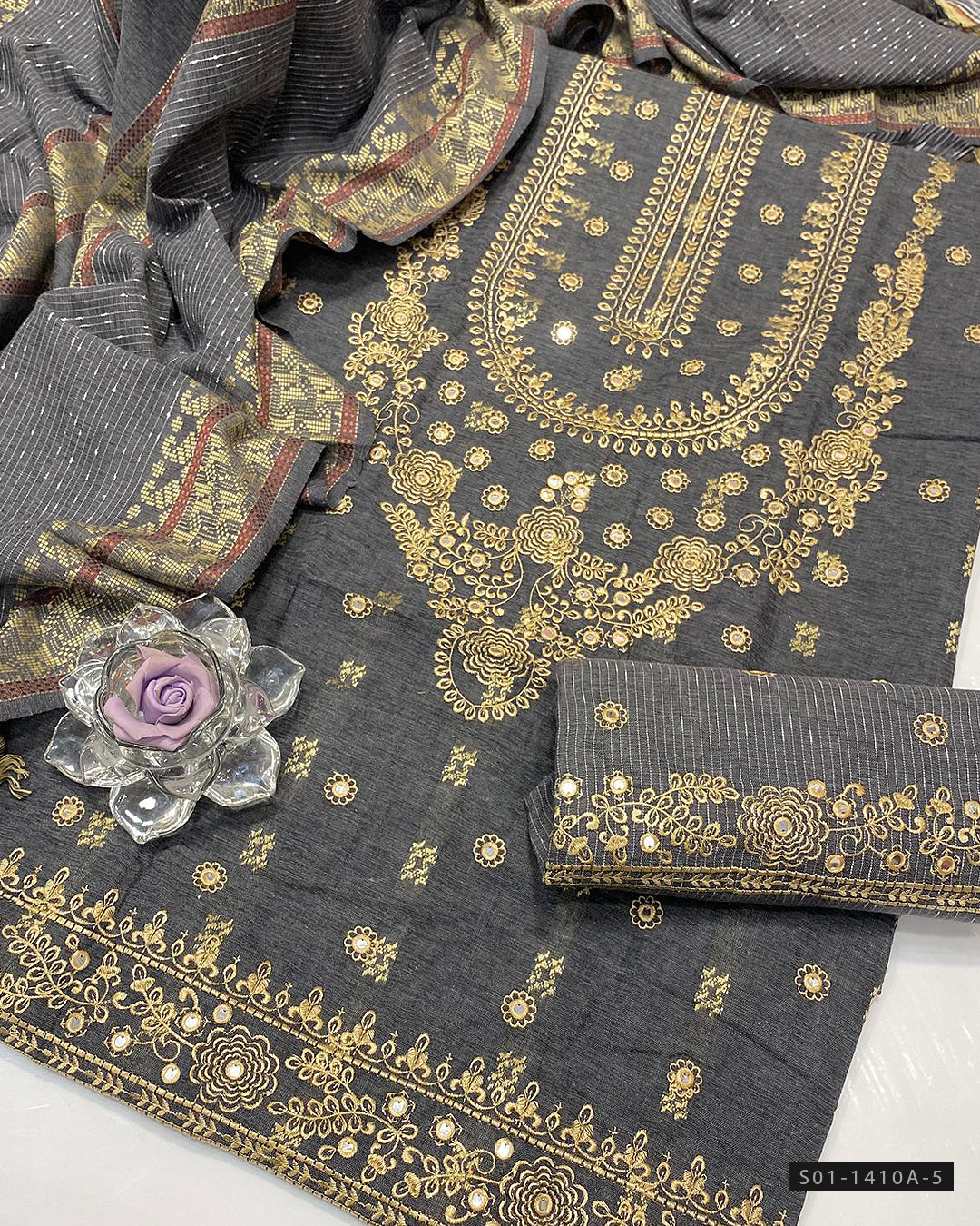 3 PC Unstitched Khaddar Susi Dress Collection