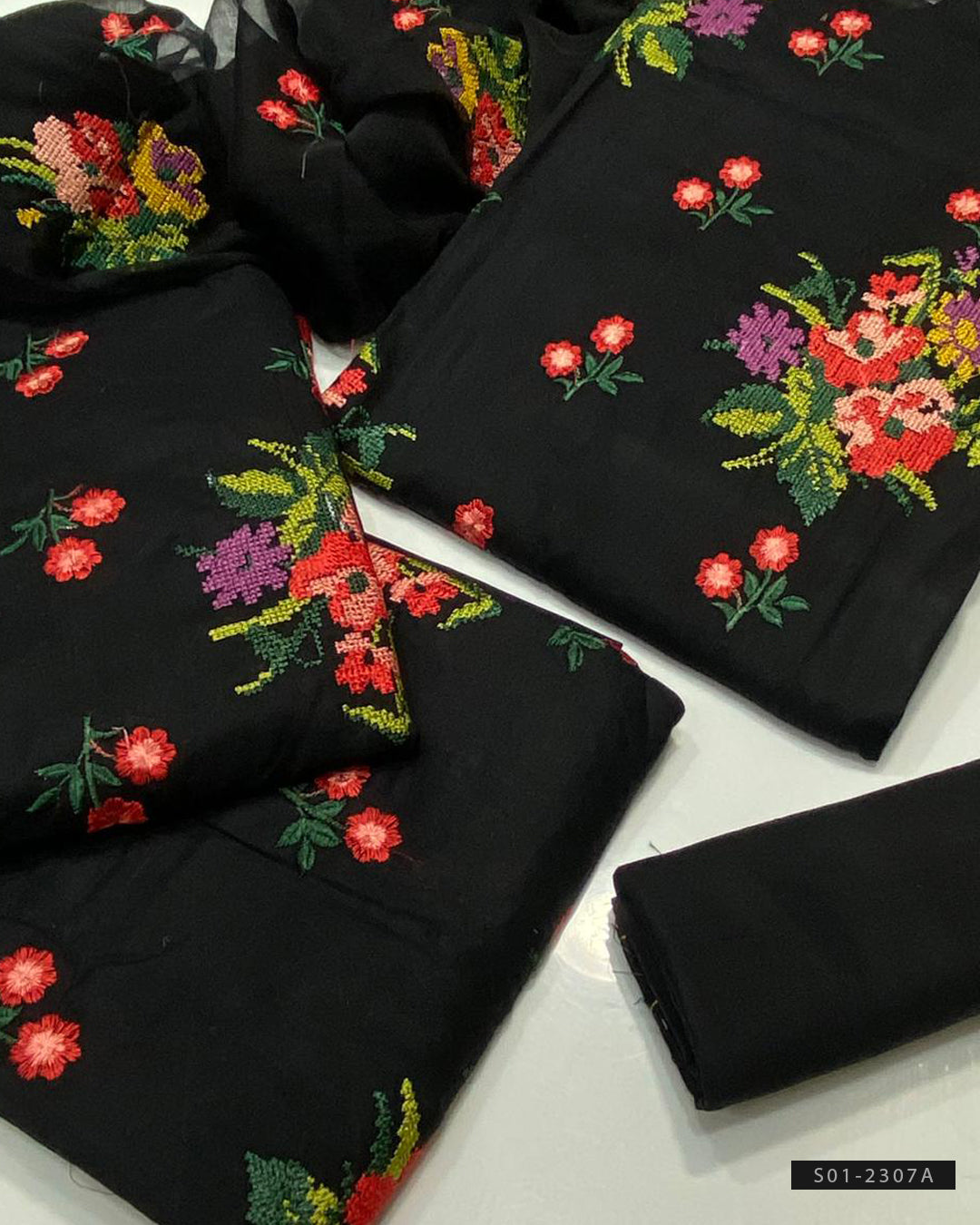 3 PC Unstitched GTM Lawn Embroidered Dress Collection