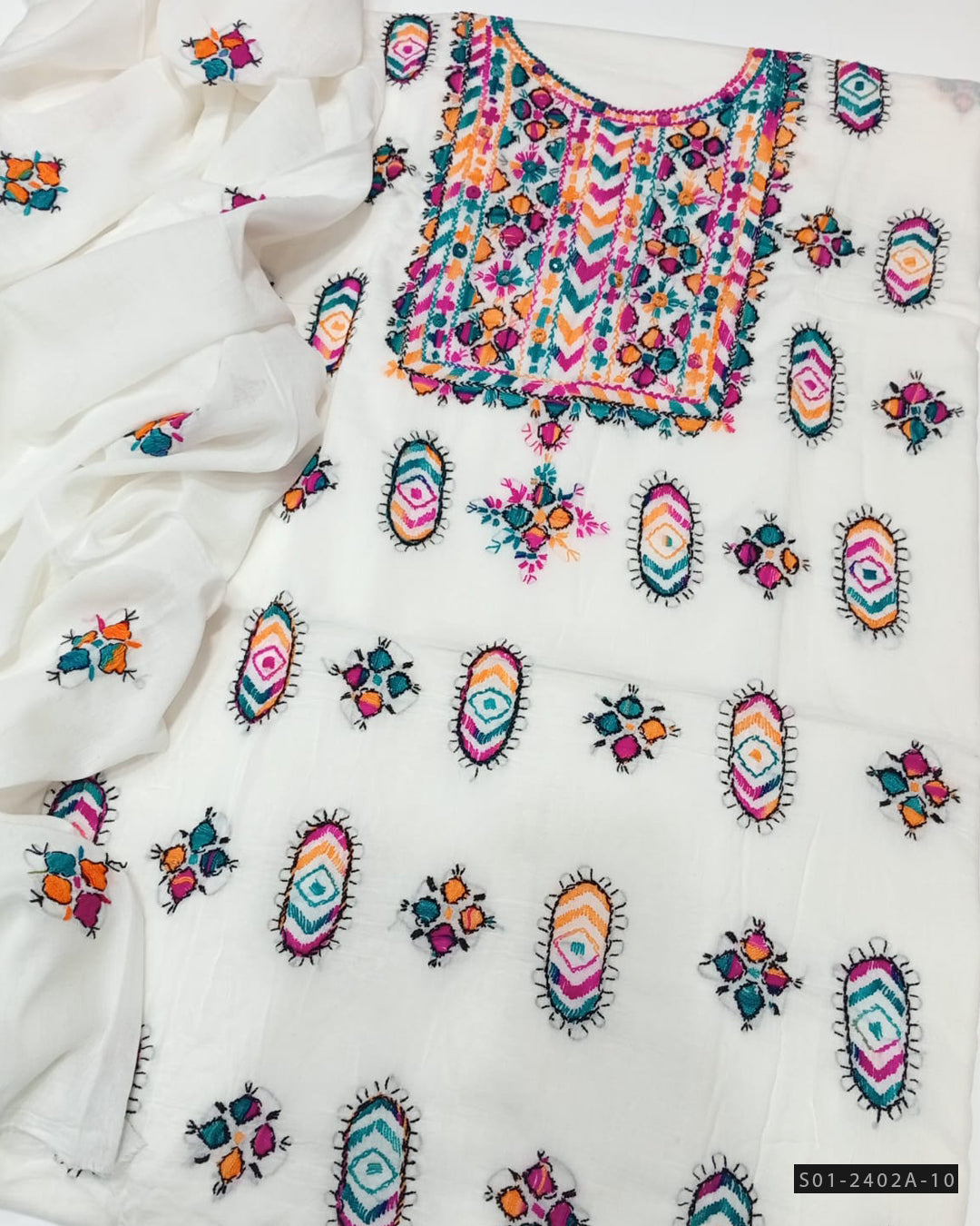 3 PC Unsitched Hand Embroiderd Pure Lawn Dress Collection