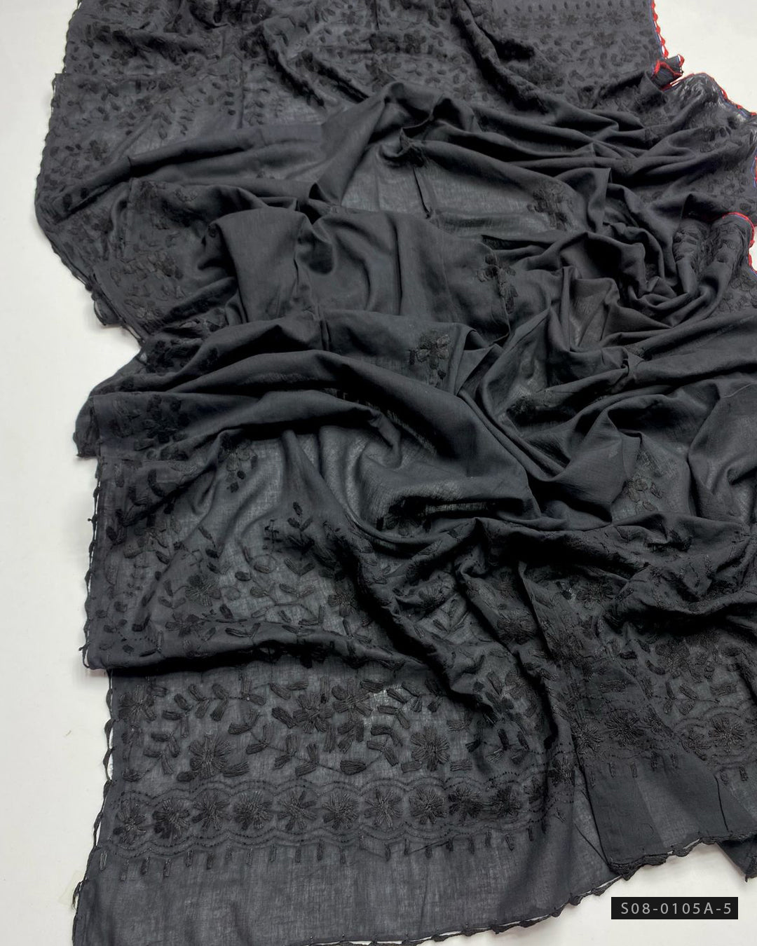Elegant Hand-Embroidered Chaddar/Dupatta Collection