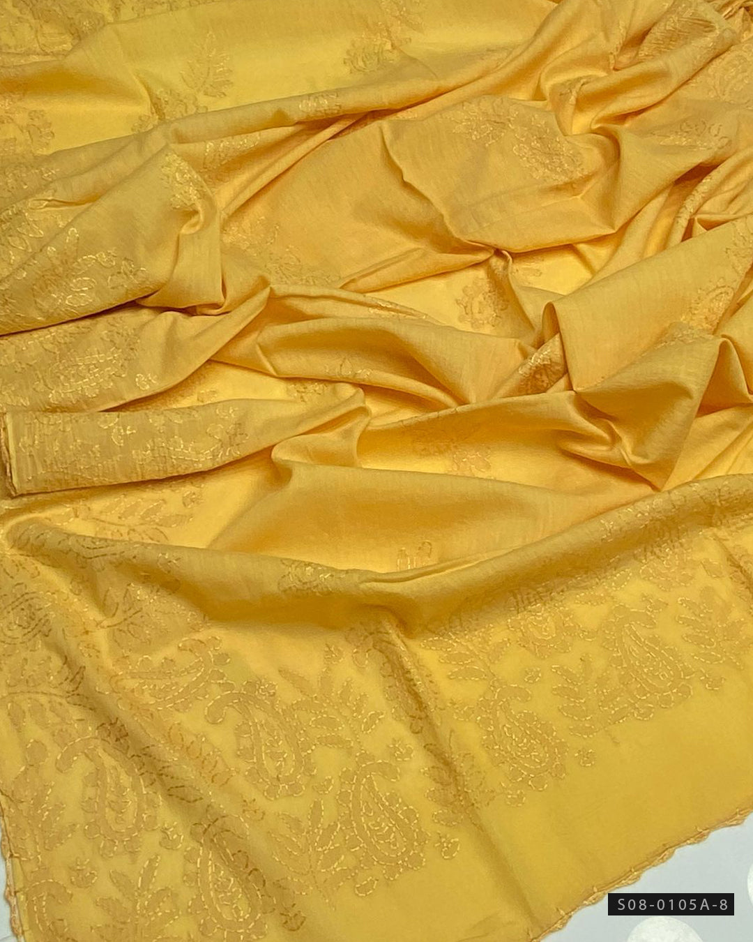 Elegant Hand-Embroidered Chaddar/Dupatta Collection