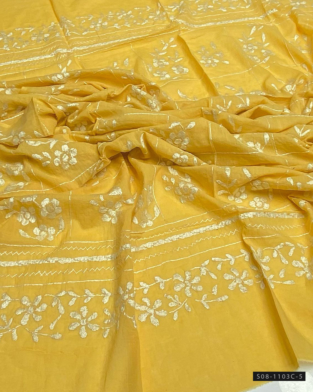 Elegant Handcrafted Lawn Chaddar Collection