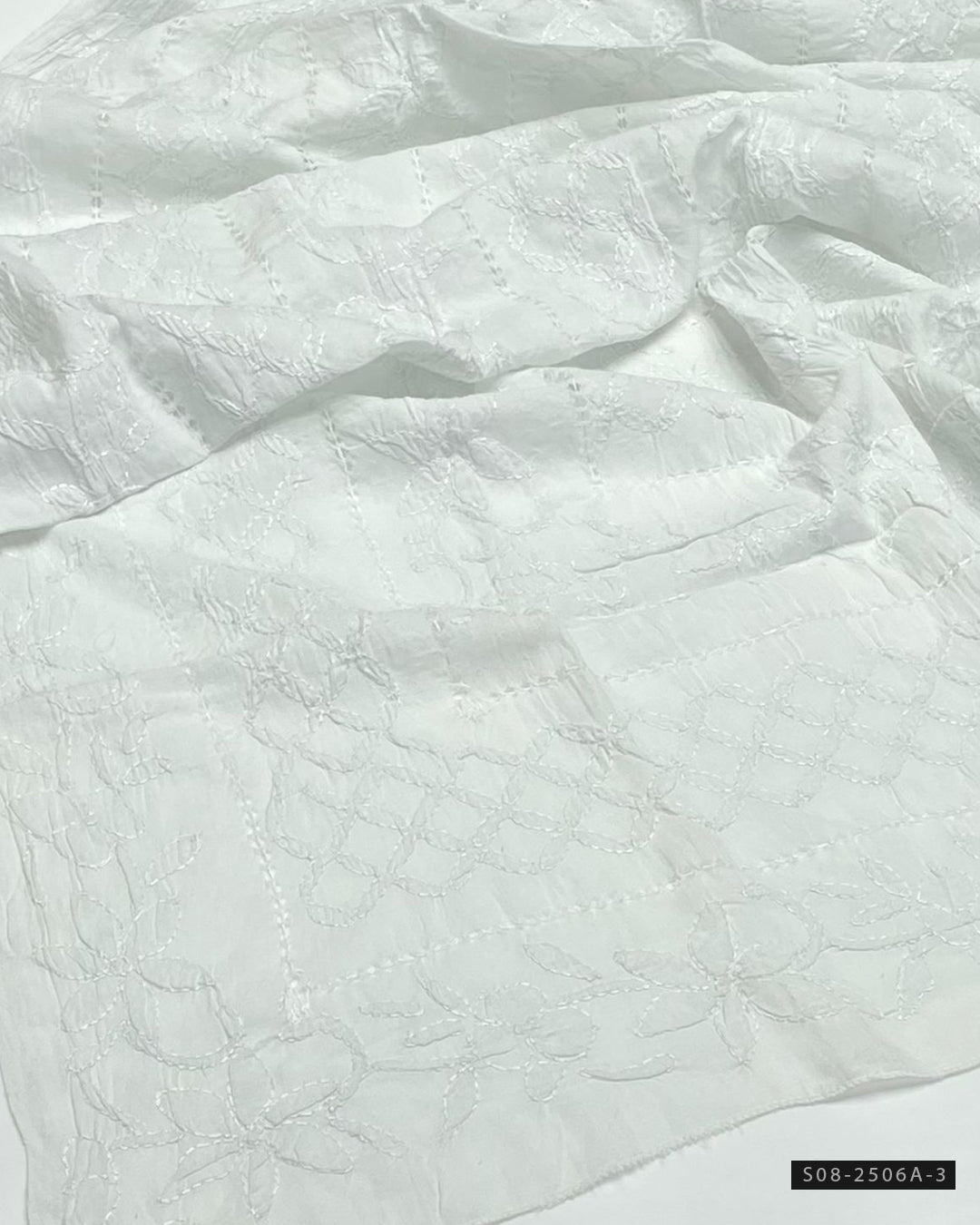 Handcrafted Lawn Embroidered Chaddar