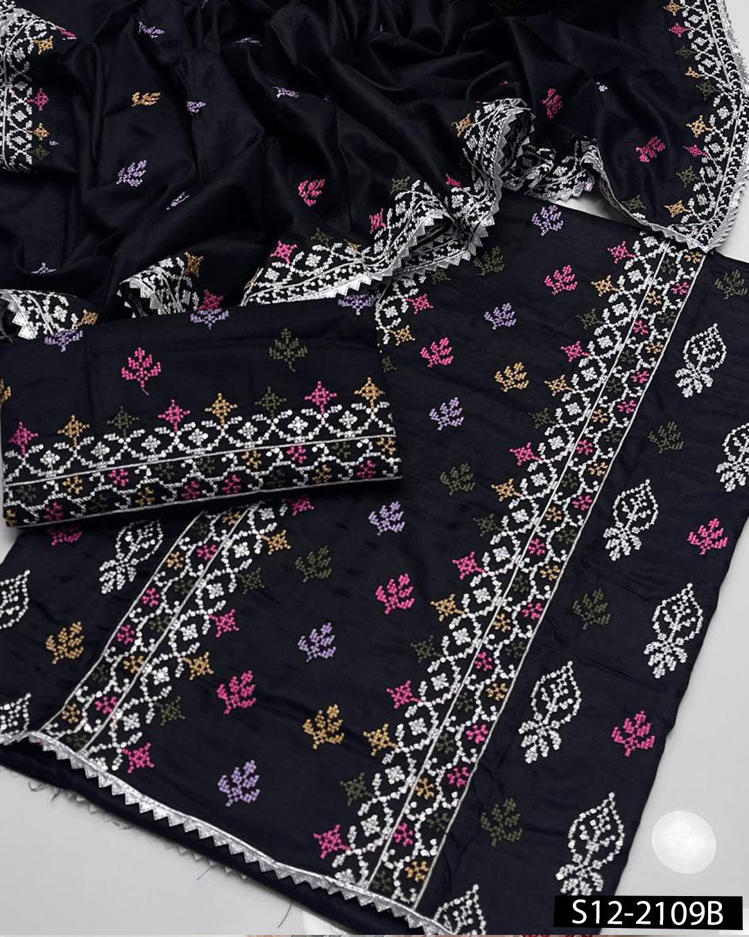 Dhanak Winter Embroidered 3PC Dress