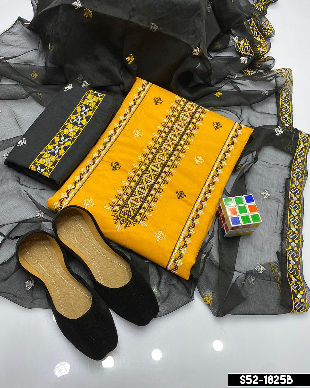 3 PC Unstiched Cotton Lawn Collection - S52