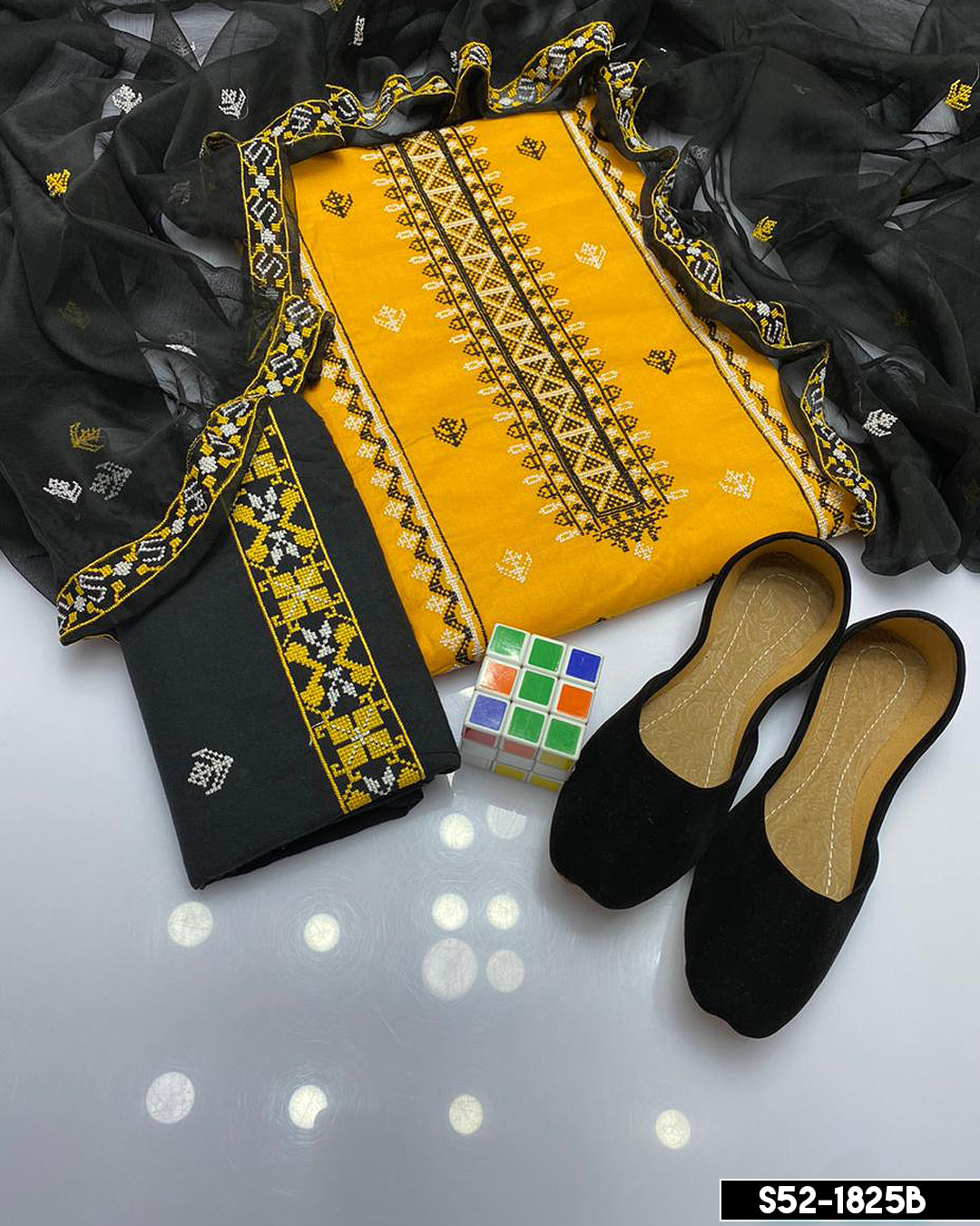 3 PC Unstiched Cotton Lawn Collection - S52