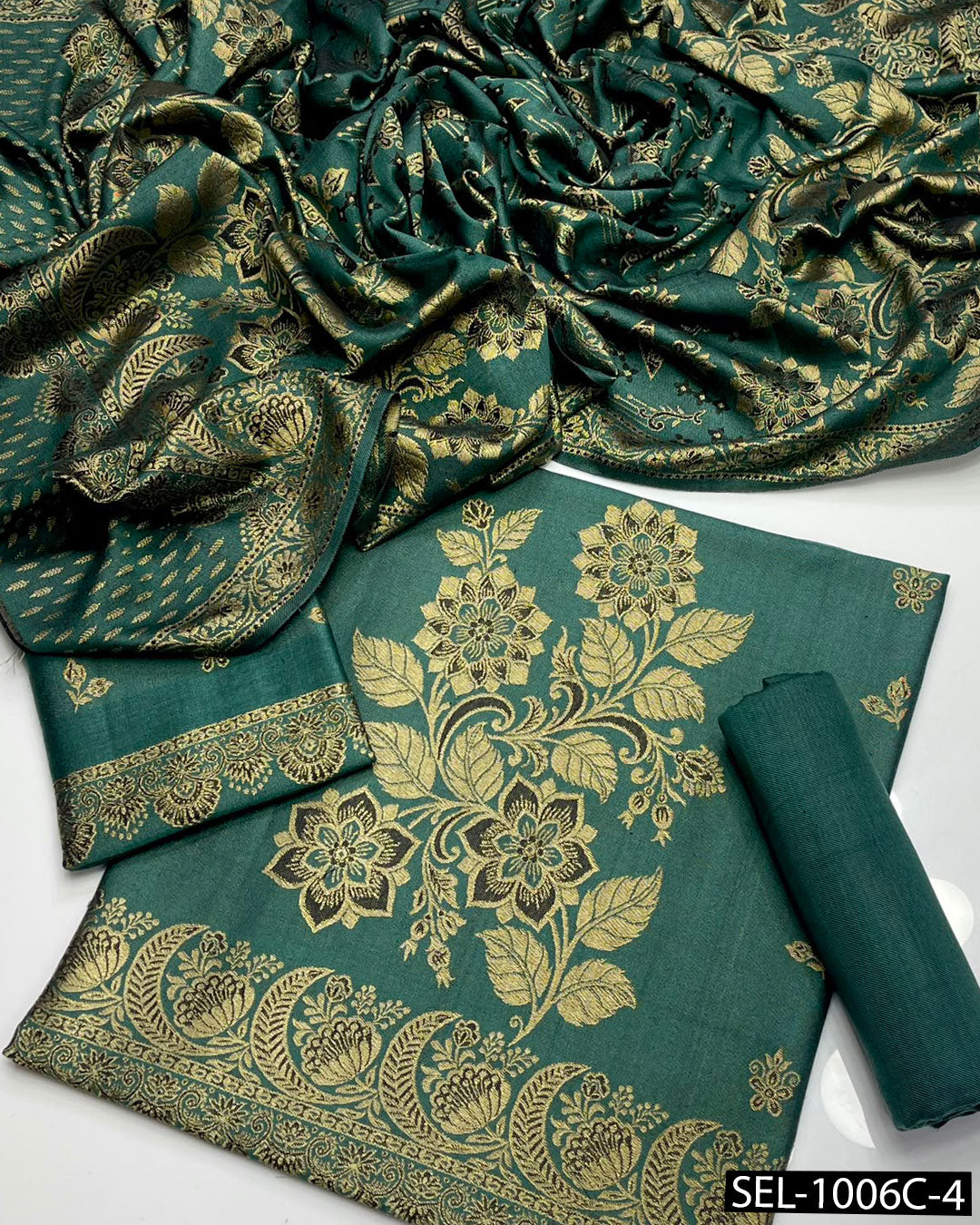 Acrylic Wool Jacquard 3-Piece Unstitched Winter Suit