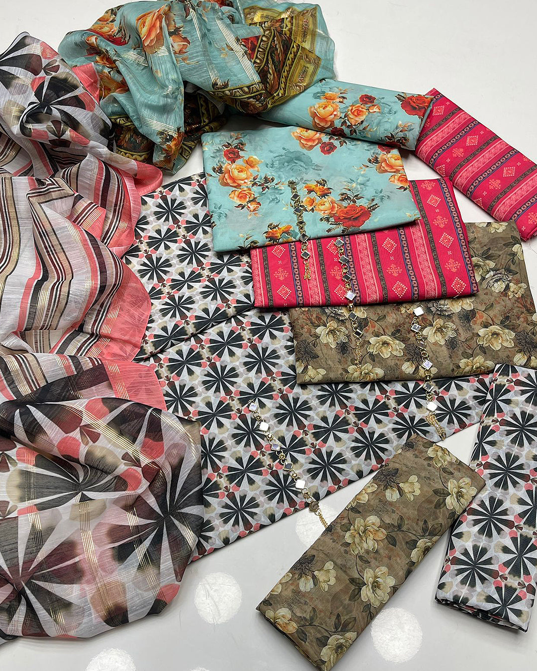 3 PC Unstitched Monar Lawn Dresses