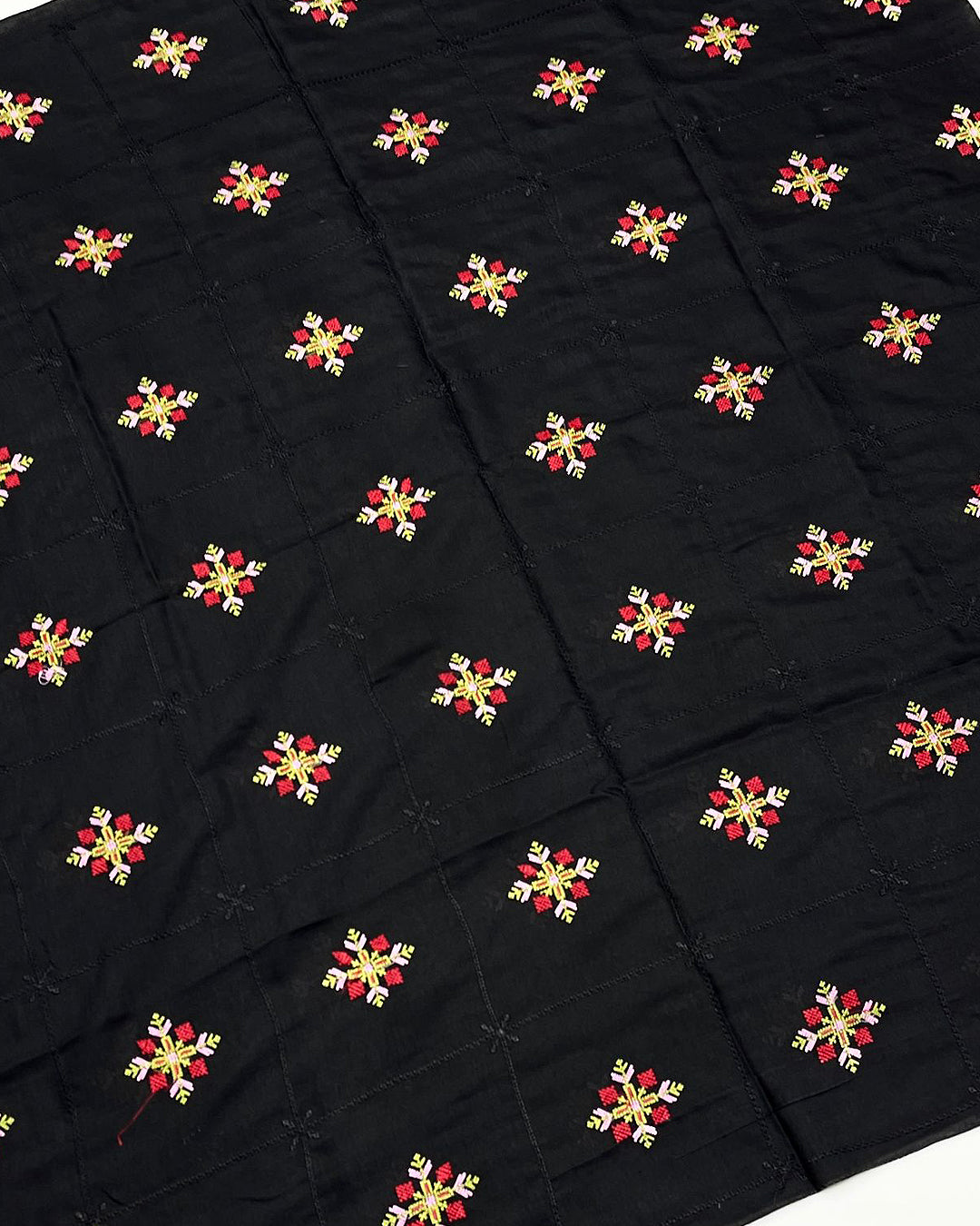 Machine Embroidered Swiss Lawn Black Chaddar Collection