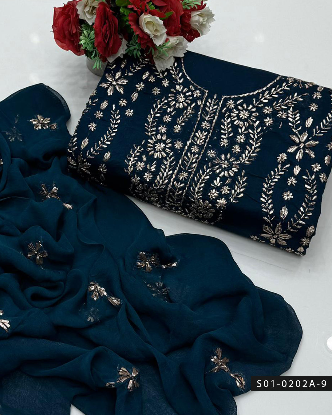 3PC Gotta Work Lawn Suit with Chiffon Dupatta