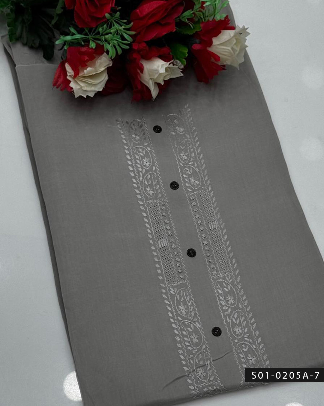 Men’s Handmade Pakka Tarkashi Embroidered Cotton Shalwar Qameez