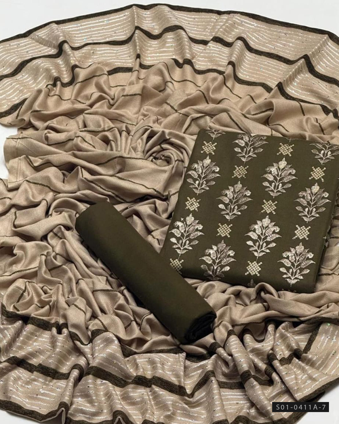 3 PC Unstitched Bareeza Dhanak Dress Collection