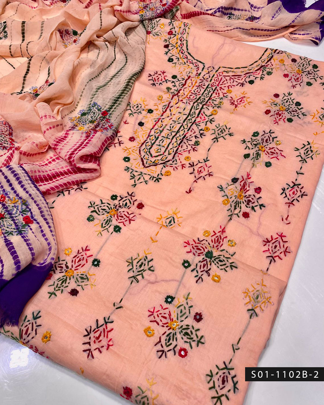 Handmade Afghani Sheesha Work 3PC Lawn Suit with Tie & Dye Chiffon Dupatta