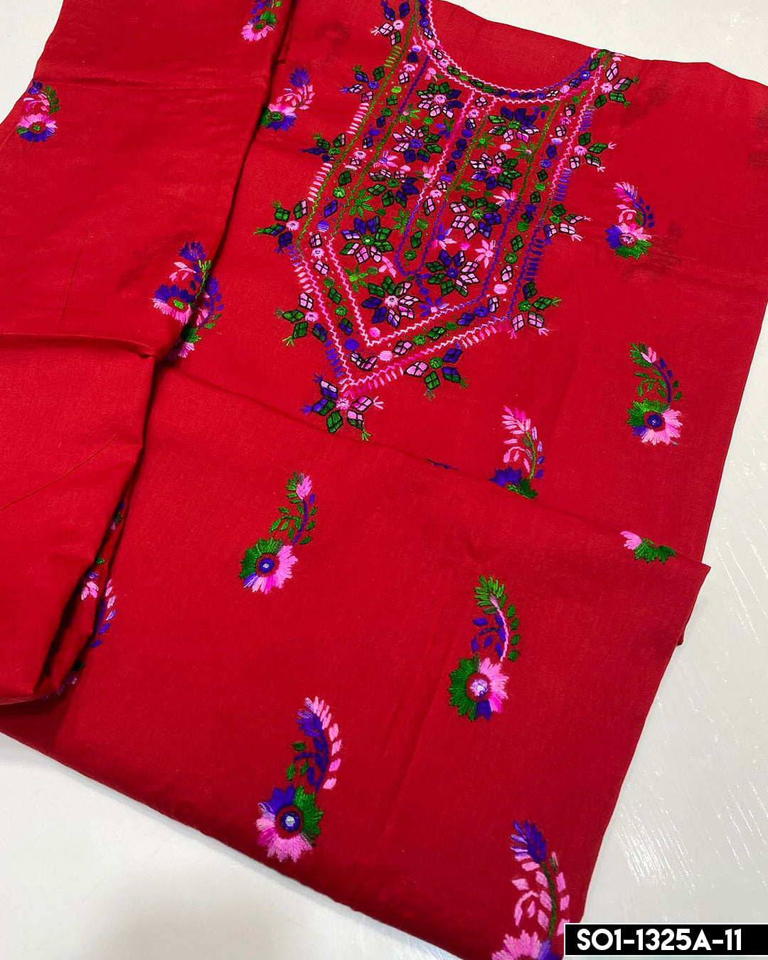 3 PC Unstitched Lawn Collection - S01