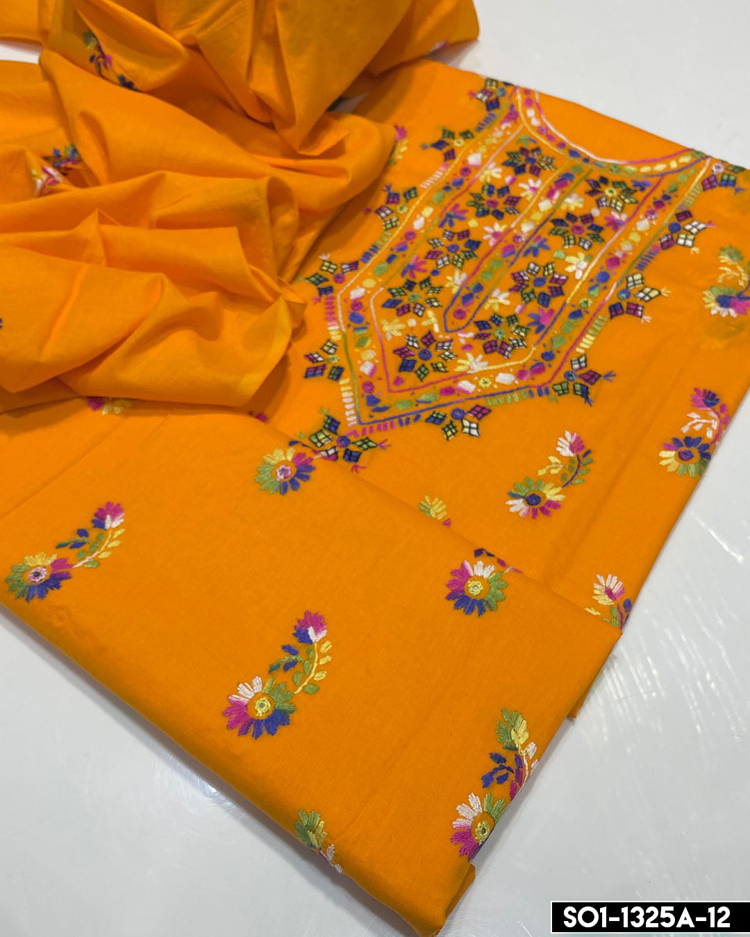 3 PC Unstitched Lawn Collection - S01