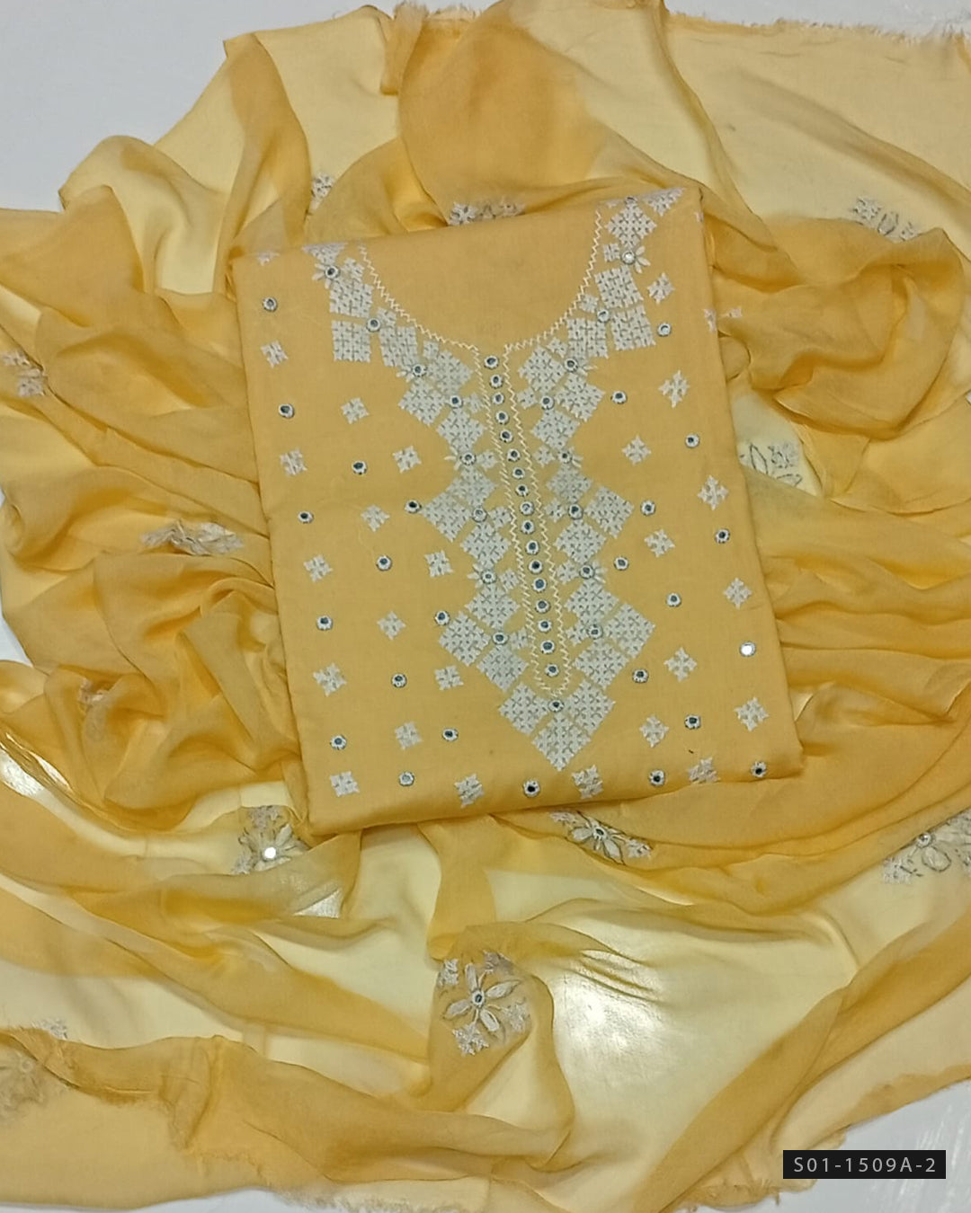 Handmade 3 PC Unstitched Lawn Dress Collection