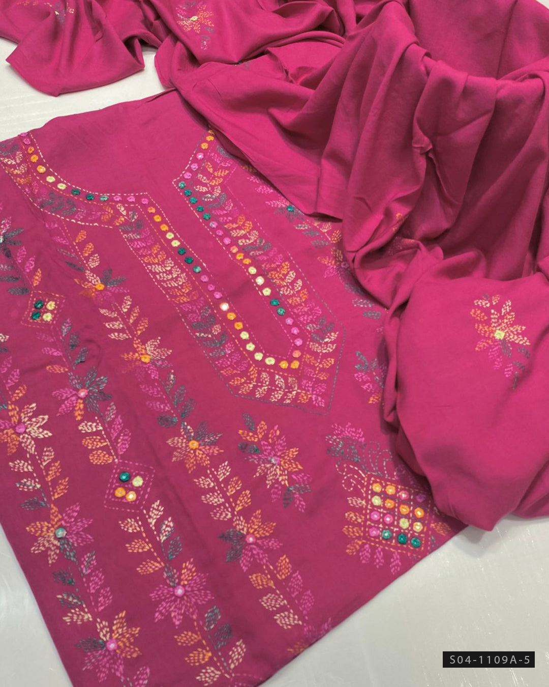 Handmade 3 PC Unstitched Linen Dress Collection