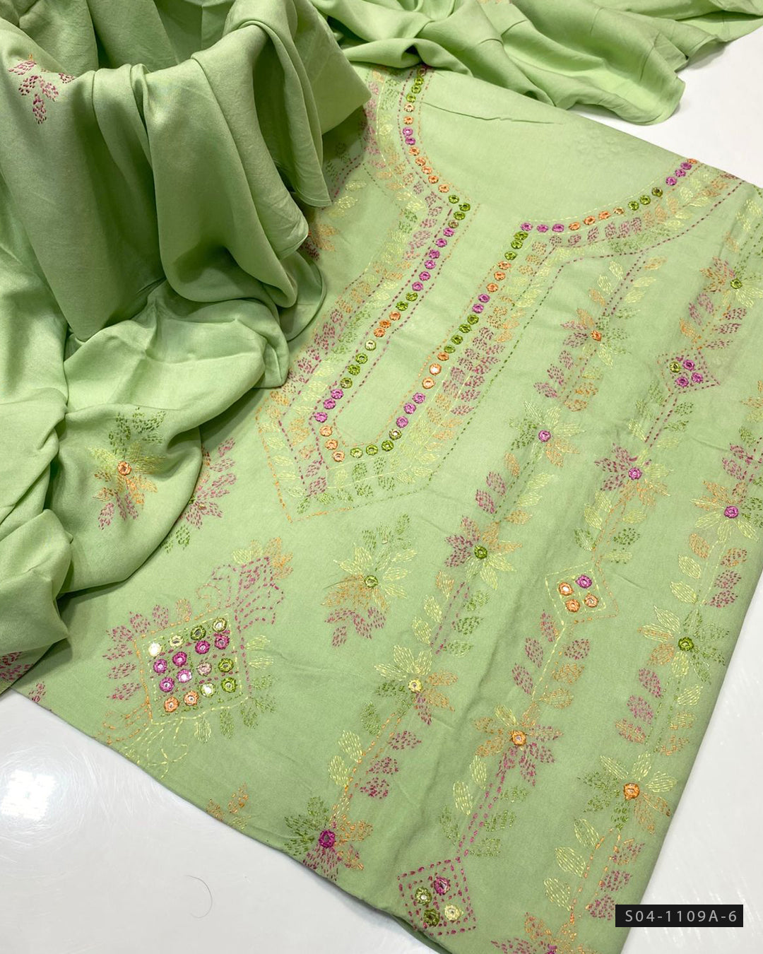 Handmade 3 PC Unstitched Linen Dress Collection
