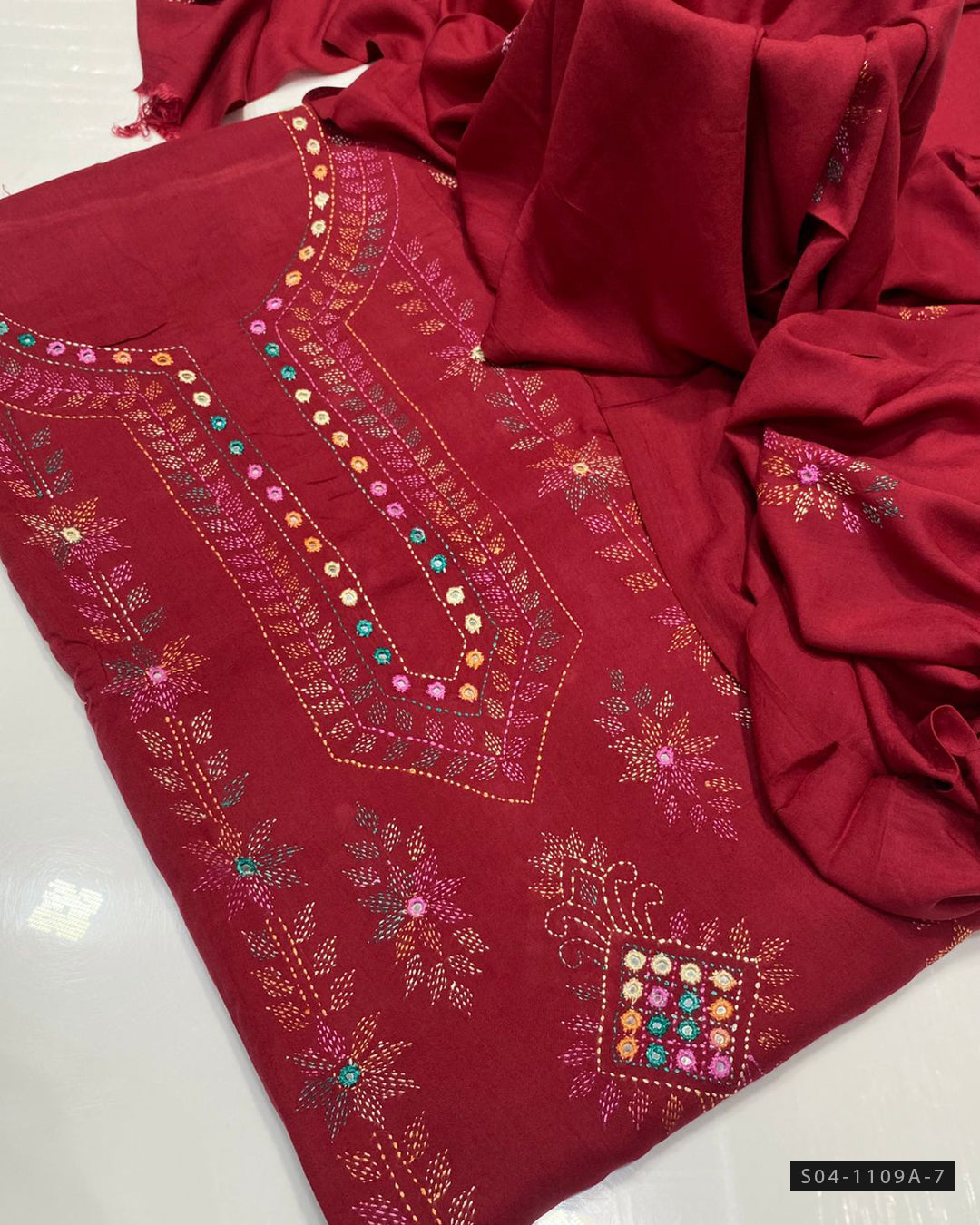 Handmade 3 PC Unstitched Linen Dress Collection
