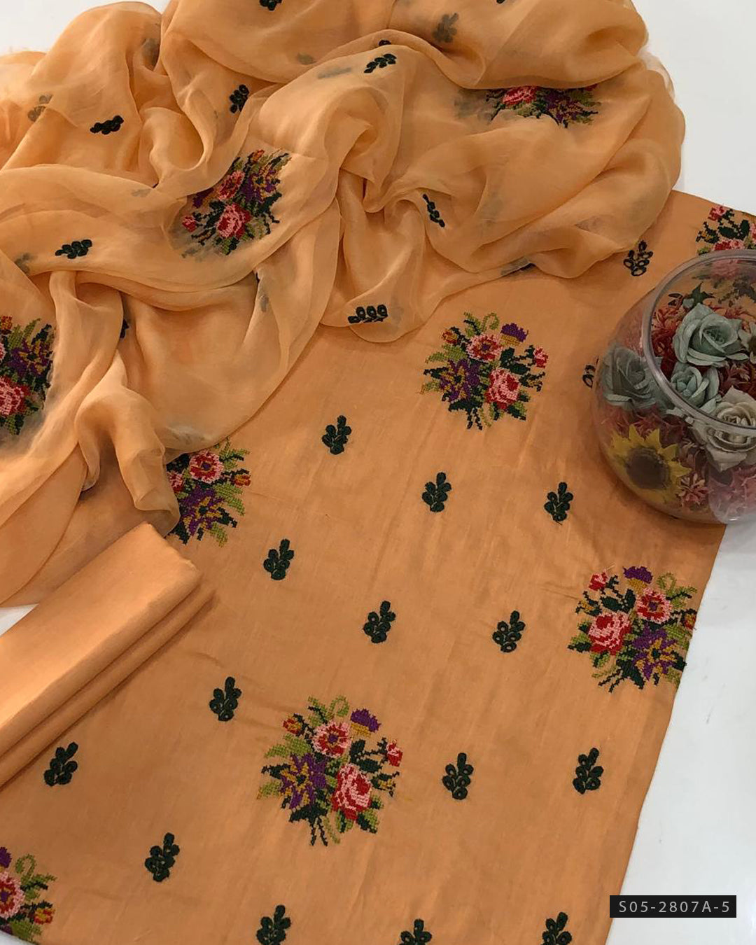 3 PC Unstitched GTM Lawn Dress Collection