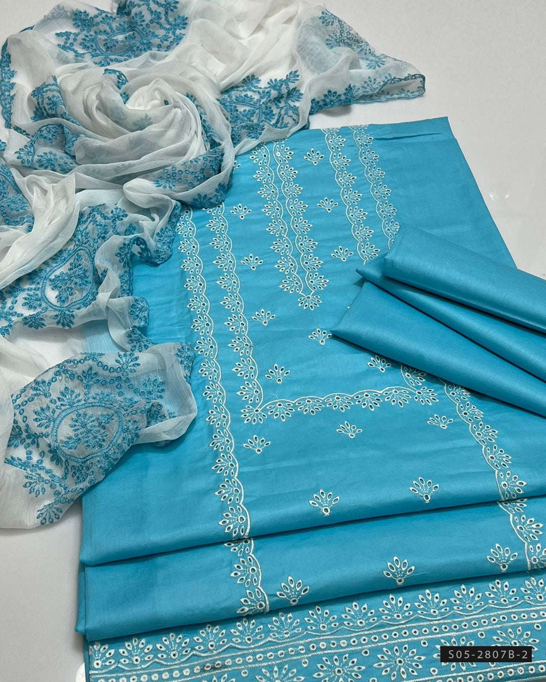 3 PC Unstitched GTM Lawn Dress Collection