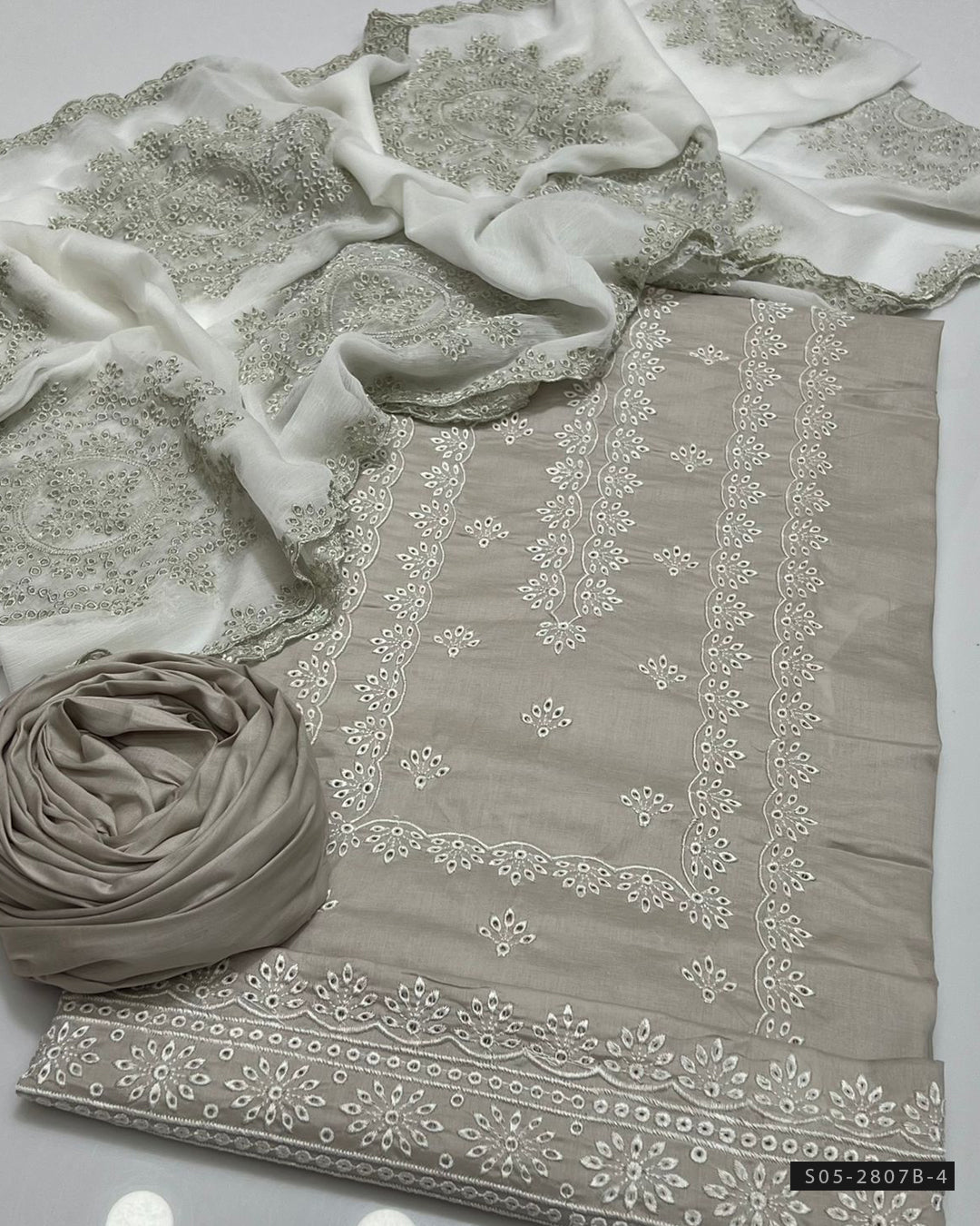 3 PC Unstitched GTM Lawn Dress Collection