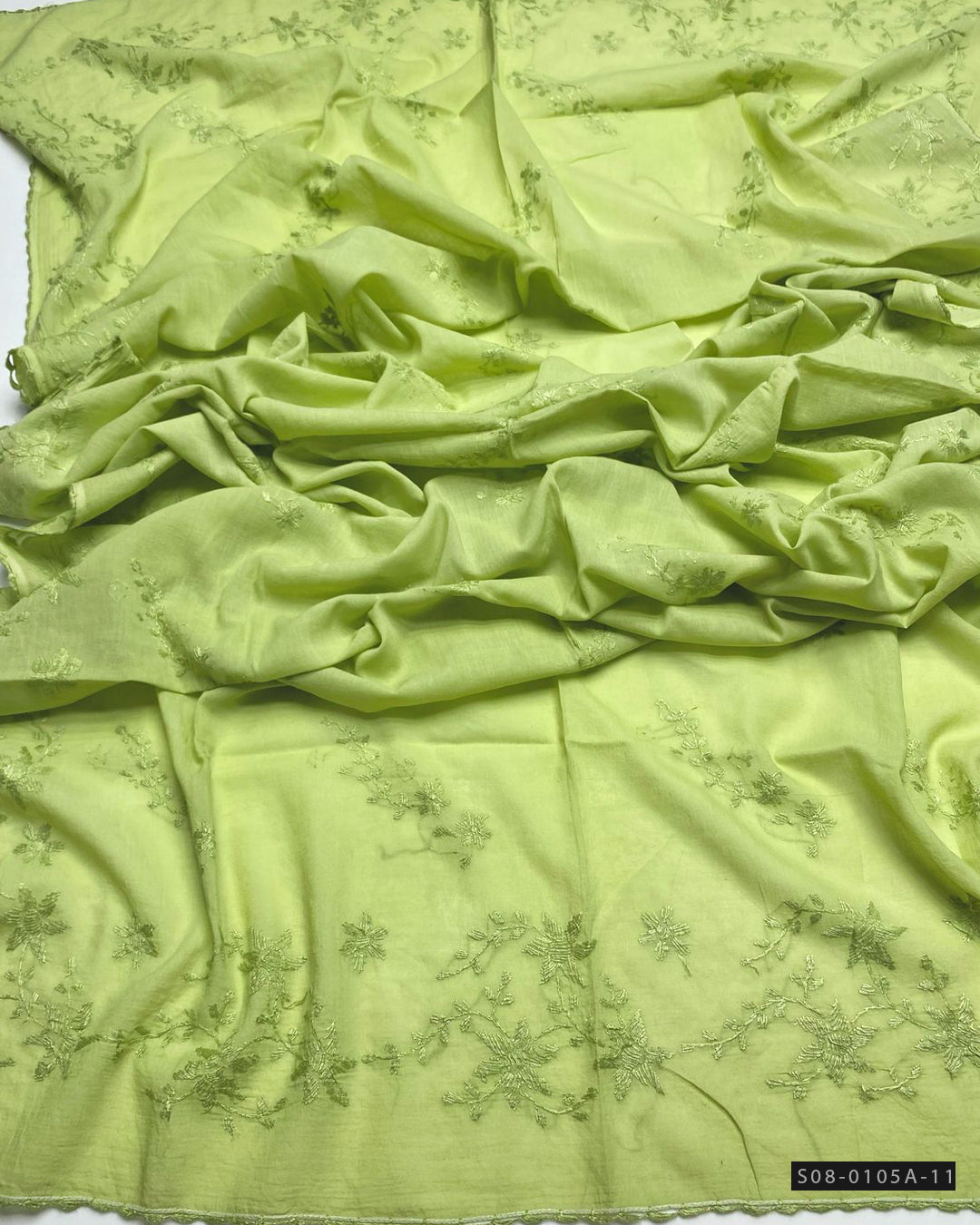 Elegant Hand-Embroidered Chaddar/Dupatta Collection