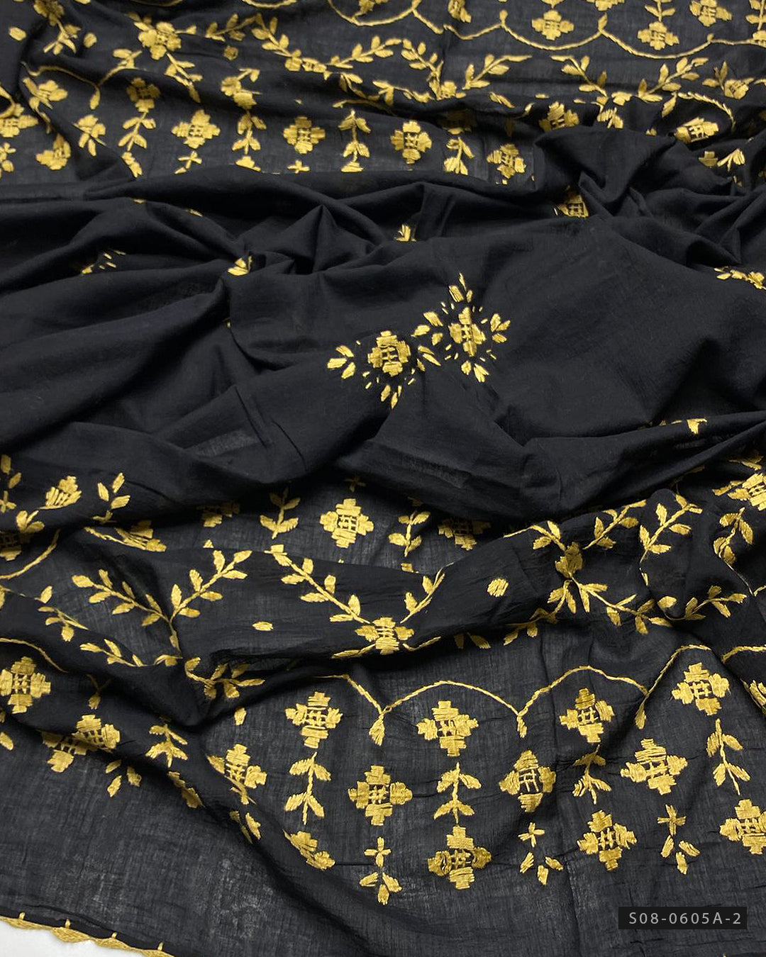 Hand Embroidered Lawn Dupattas/Chaddars