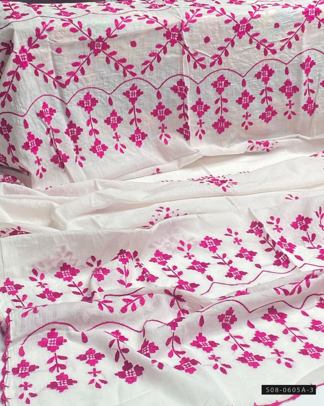 Hand Embroidered Lawn Dupattas/Chaddars