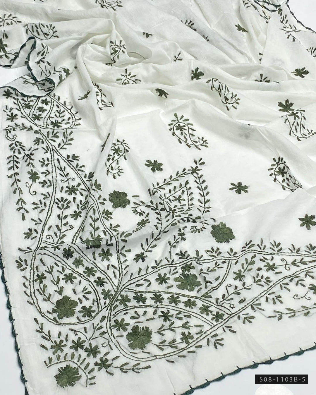 Elegant Hand Stitched Lawn Chaddar Collection