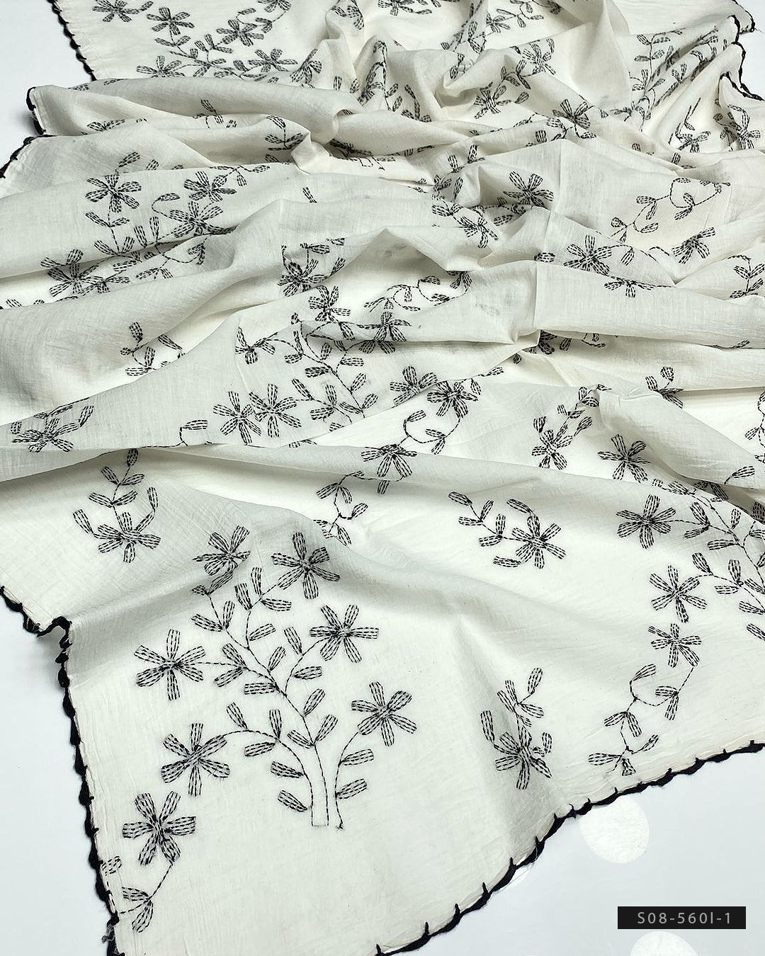 Handcrafted Lawn Chaddars