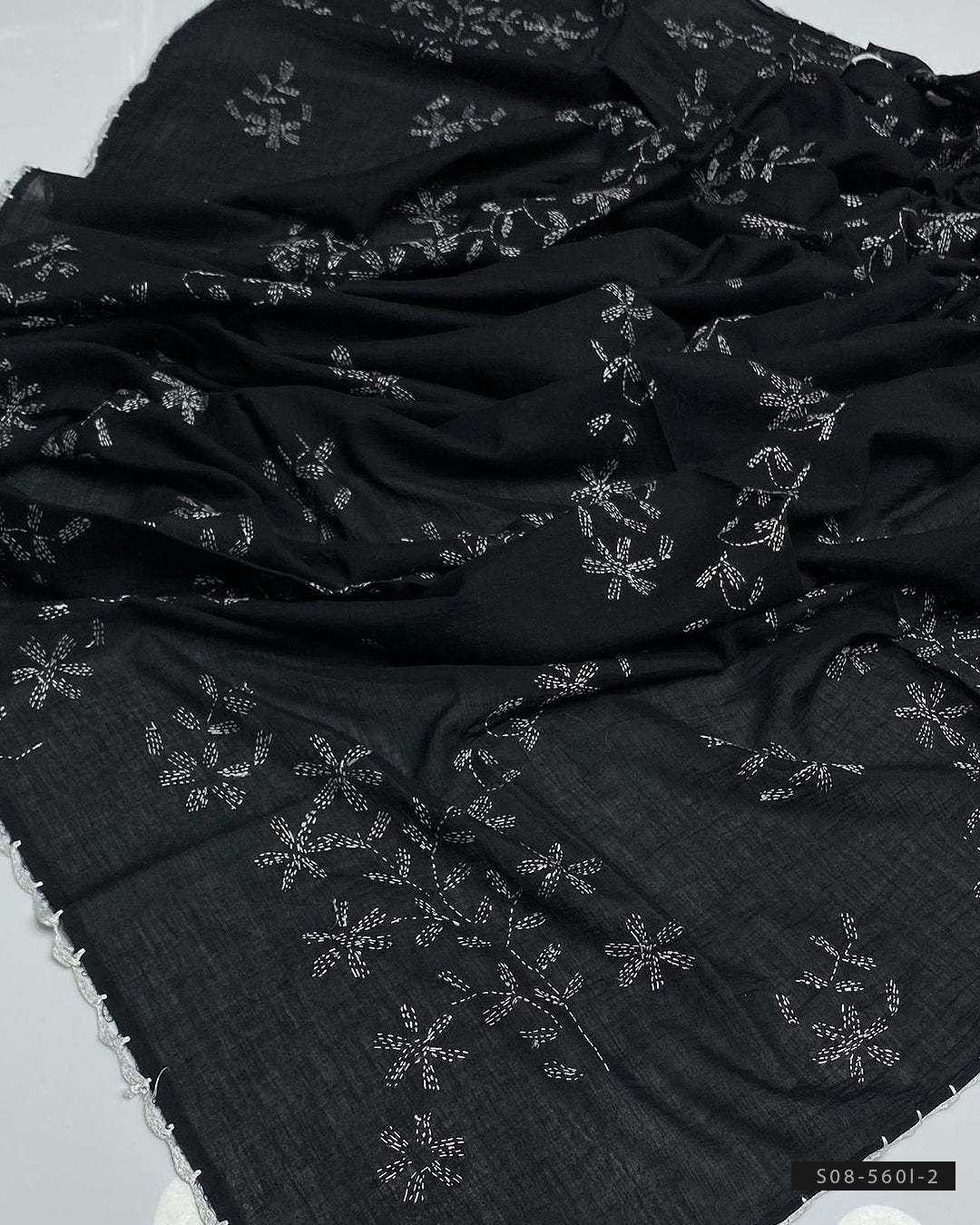 Handcrafted Lawn Chaddars
