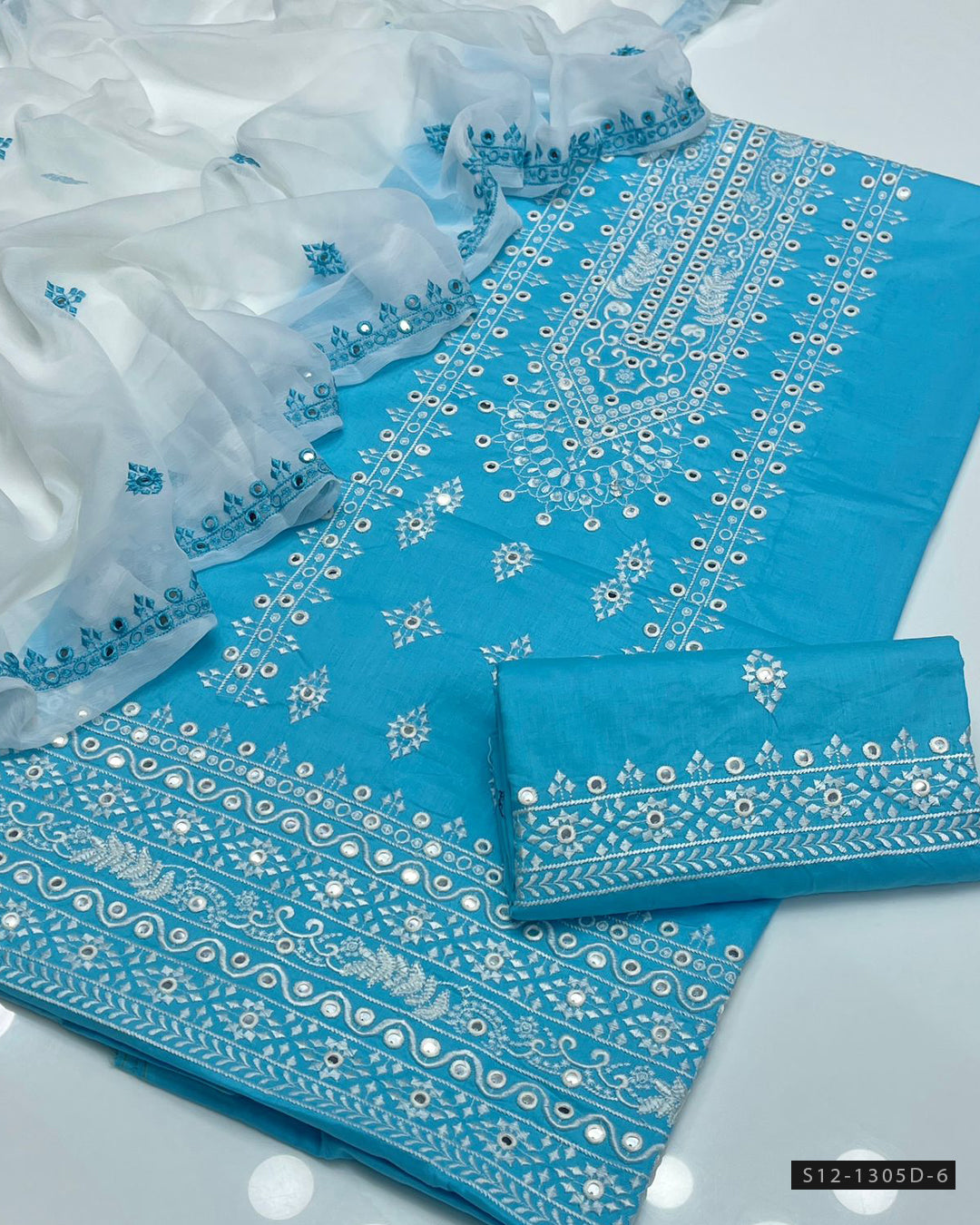 3 PC Unstitched Lawn Dress
