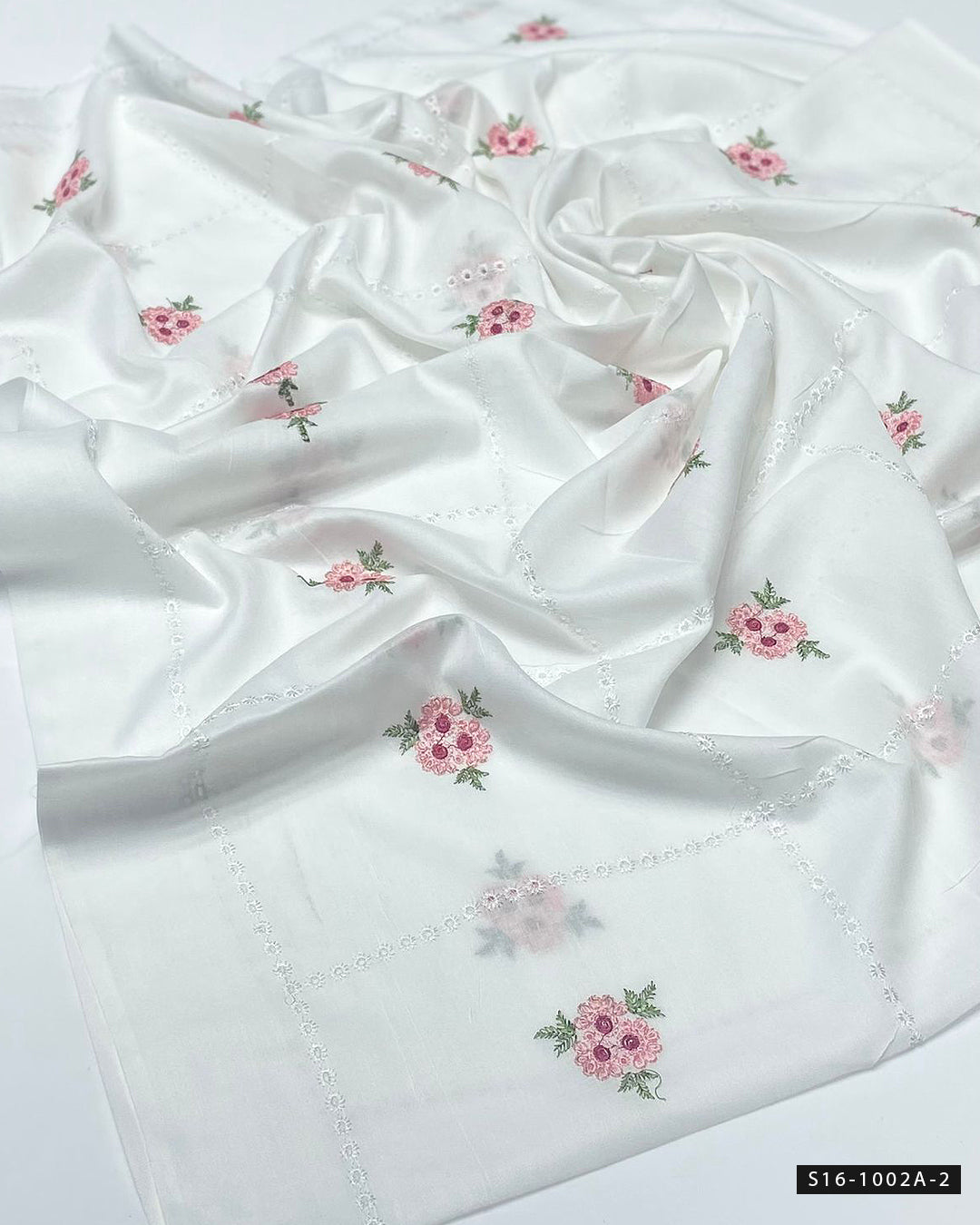 Swiss Lawn Chaddar Collection - S16