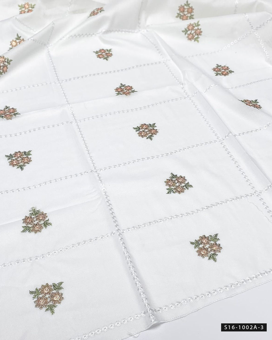 Swiss Lawn Chaddar Collection - S16