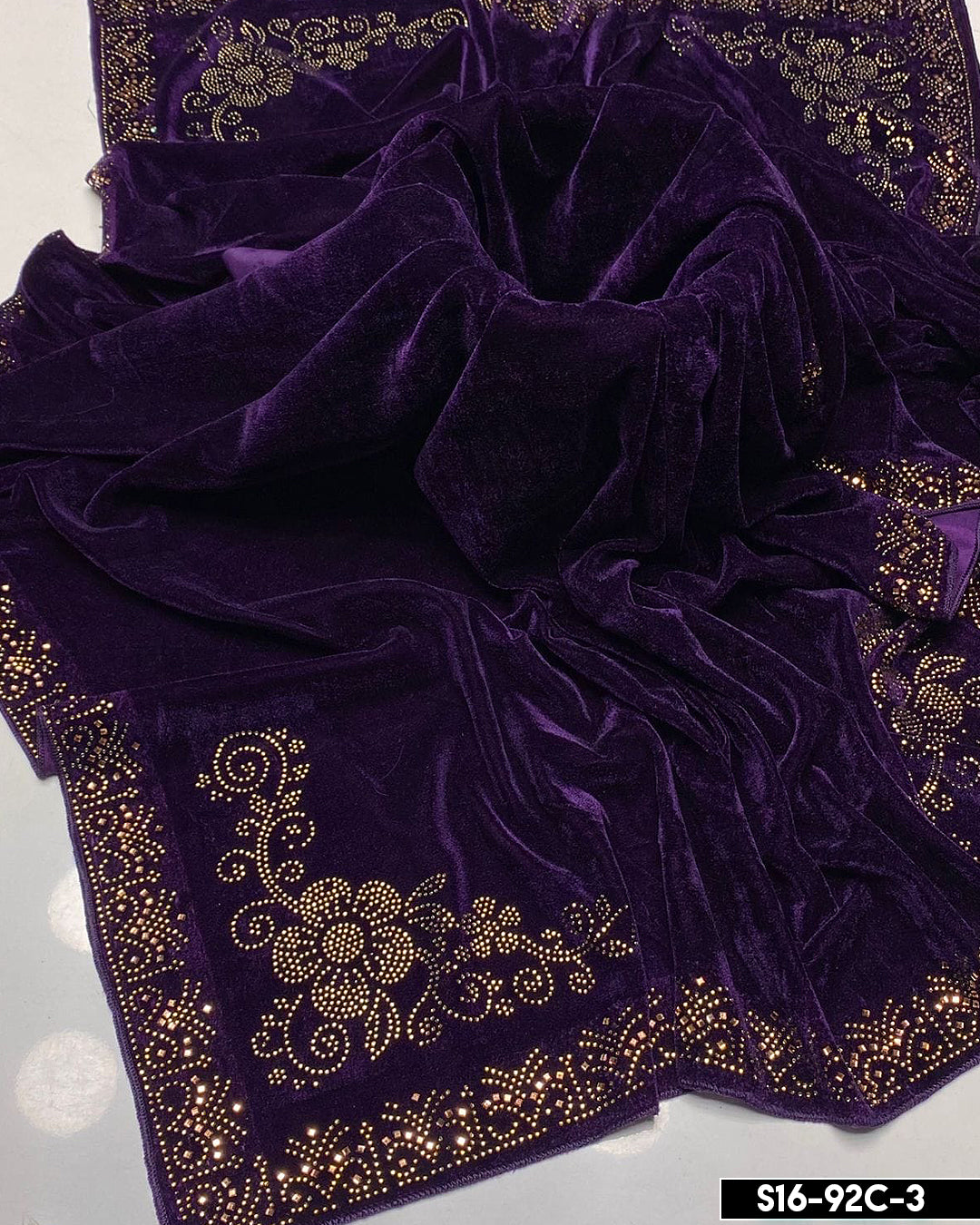 Velvet Embroidered Latest Design Shawls - S16