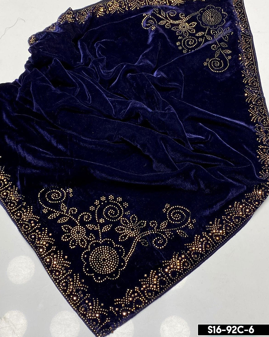 Velvet Embroidered Latest Design Shawls - S16