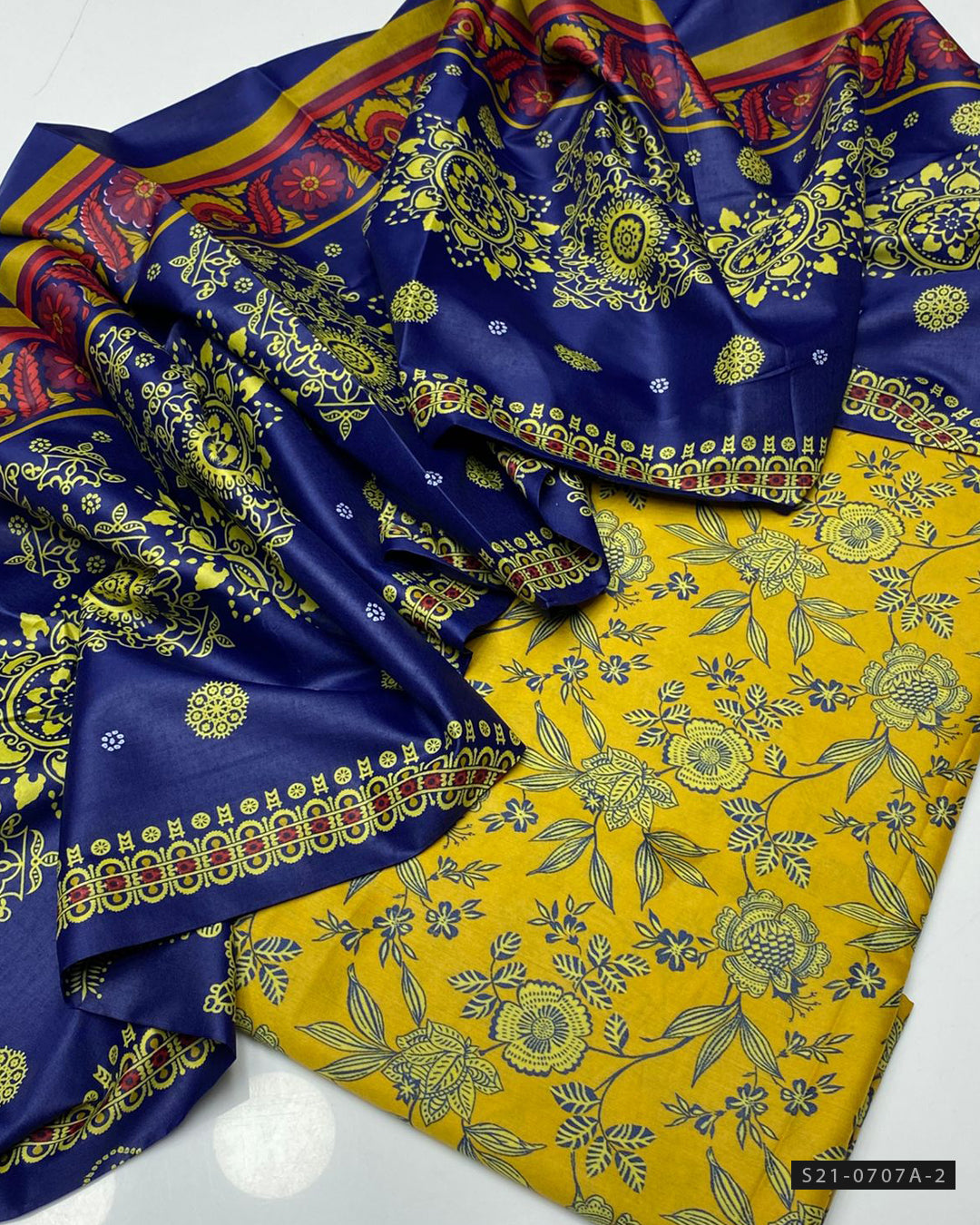 3 PC Lawn Printed Unstitched Collection