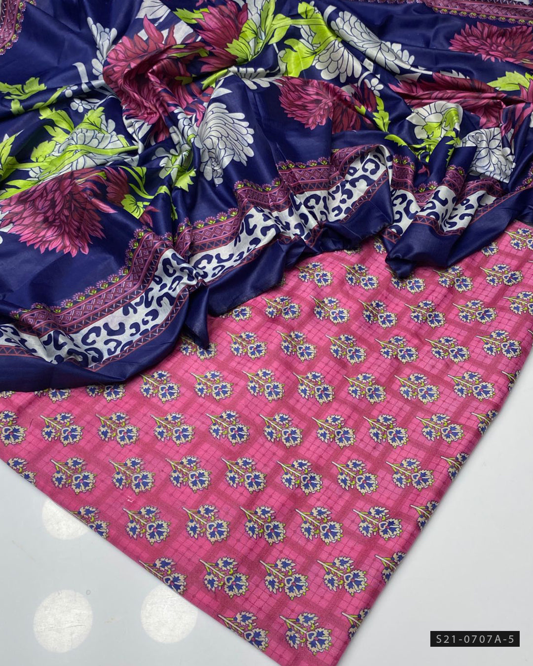 3 PC Lawn Printed Unstitched Collection
