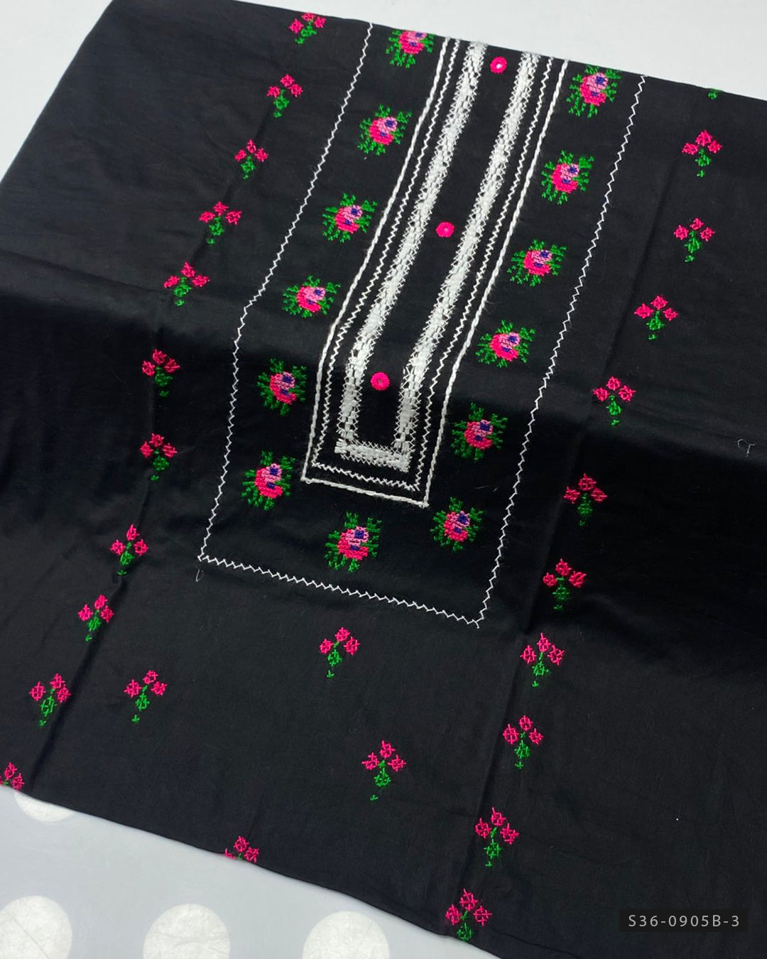 Hand Embroidered Lawn Shirt – S36-0905B