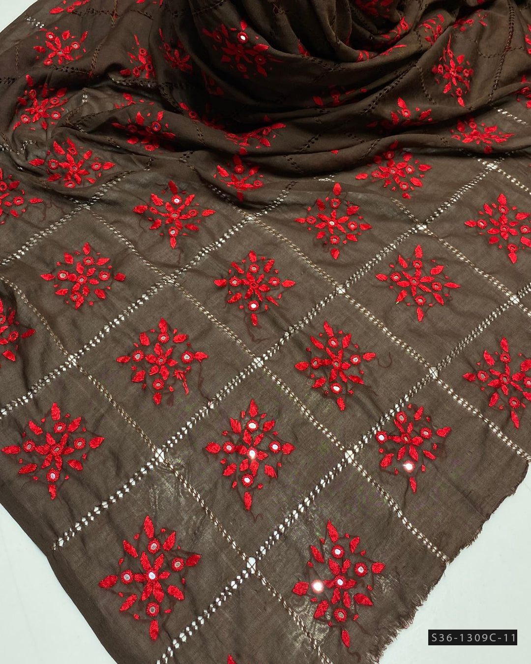 Handmade Swiss Lawn Chaddar Collection