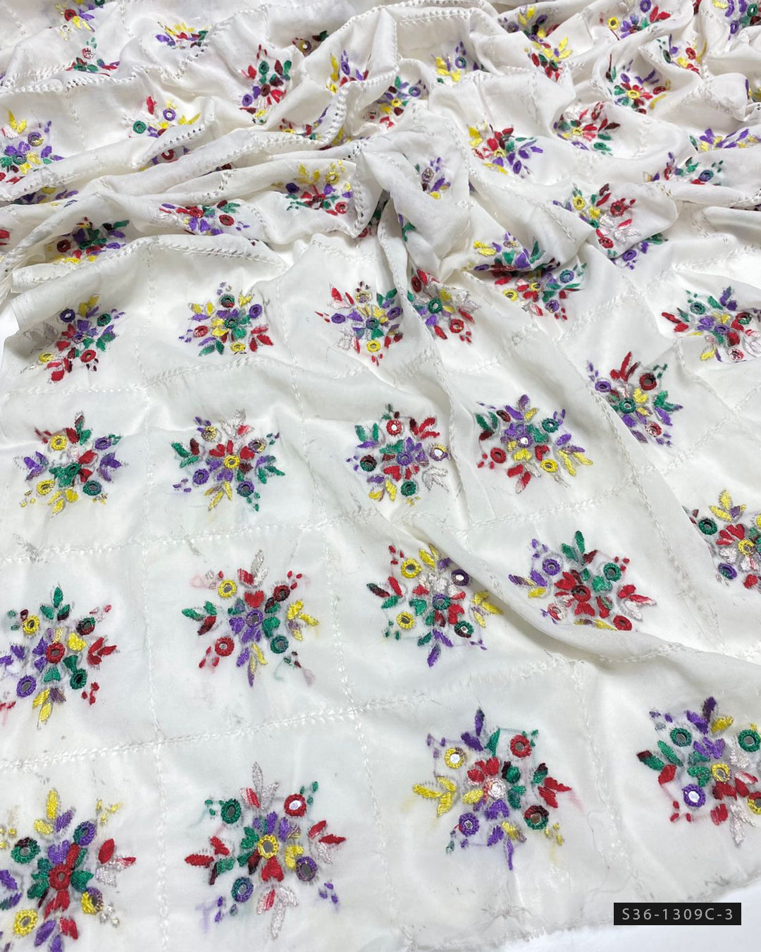 Handmade Swiss Lawn Chaddar Collection