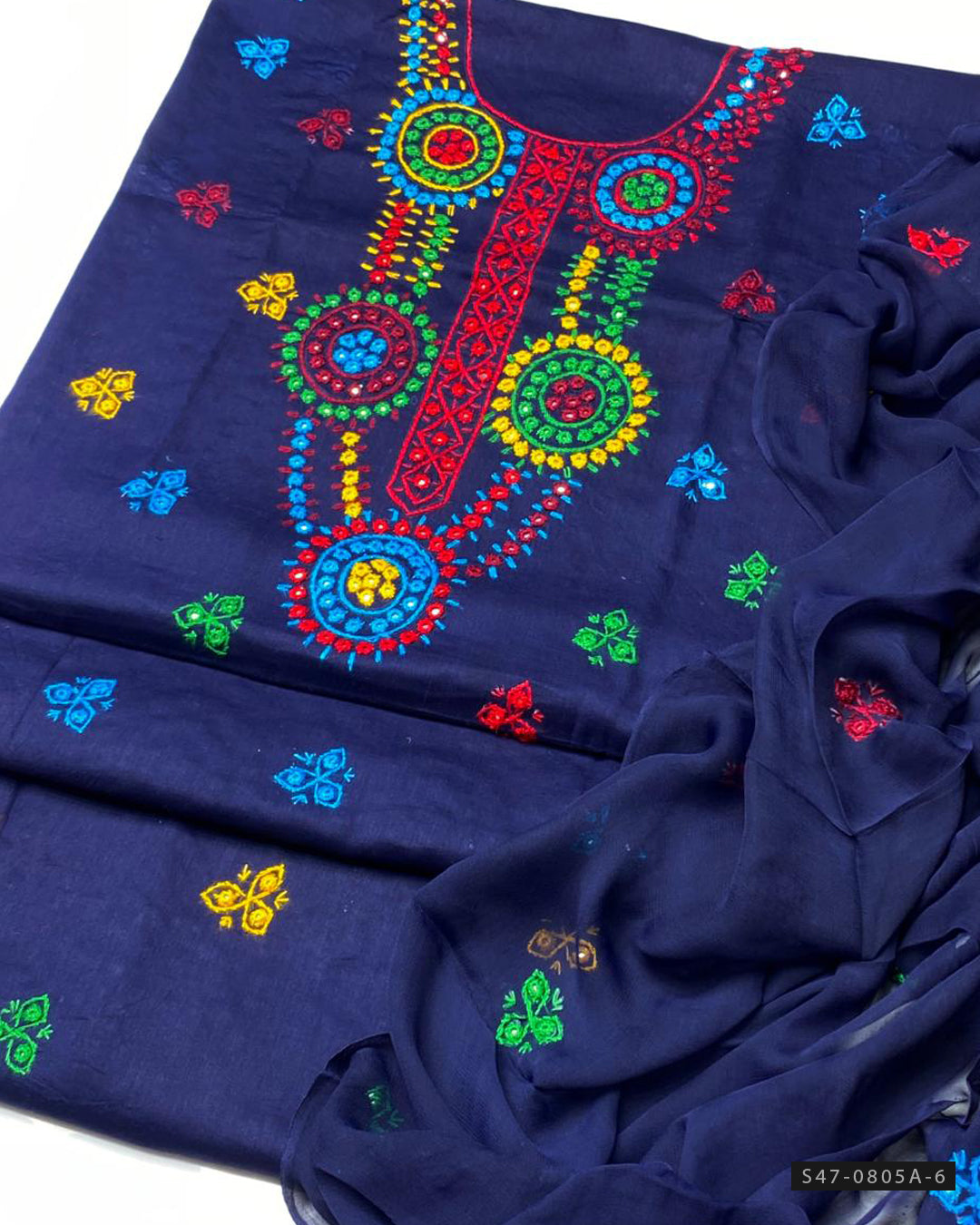 3-Piece Hand Embroidered Lawn Suit – Thread & Mirror Work