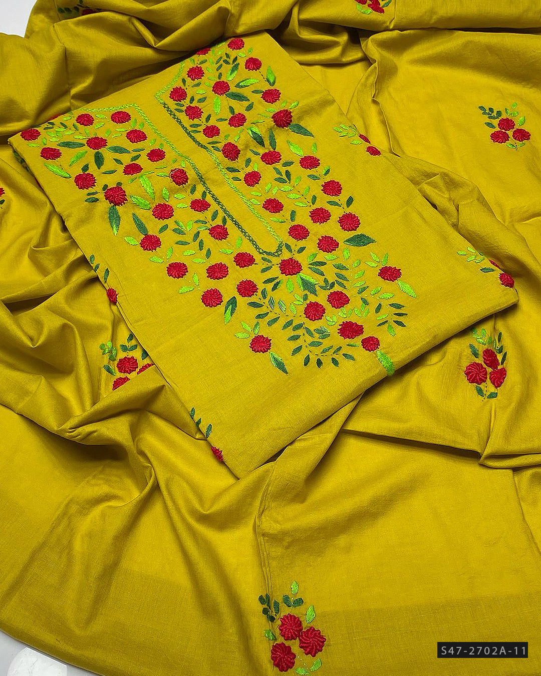 3 PC Unsticthed Hand Embroidered Lawn Collection