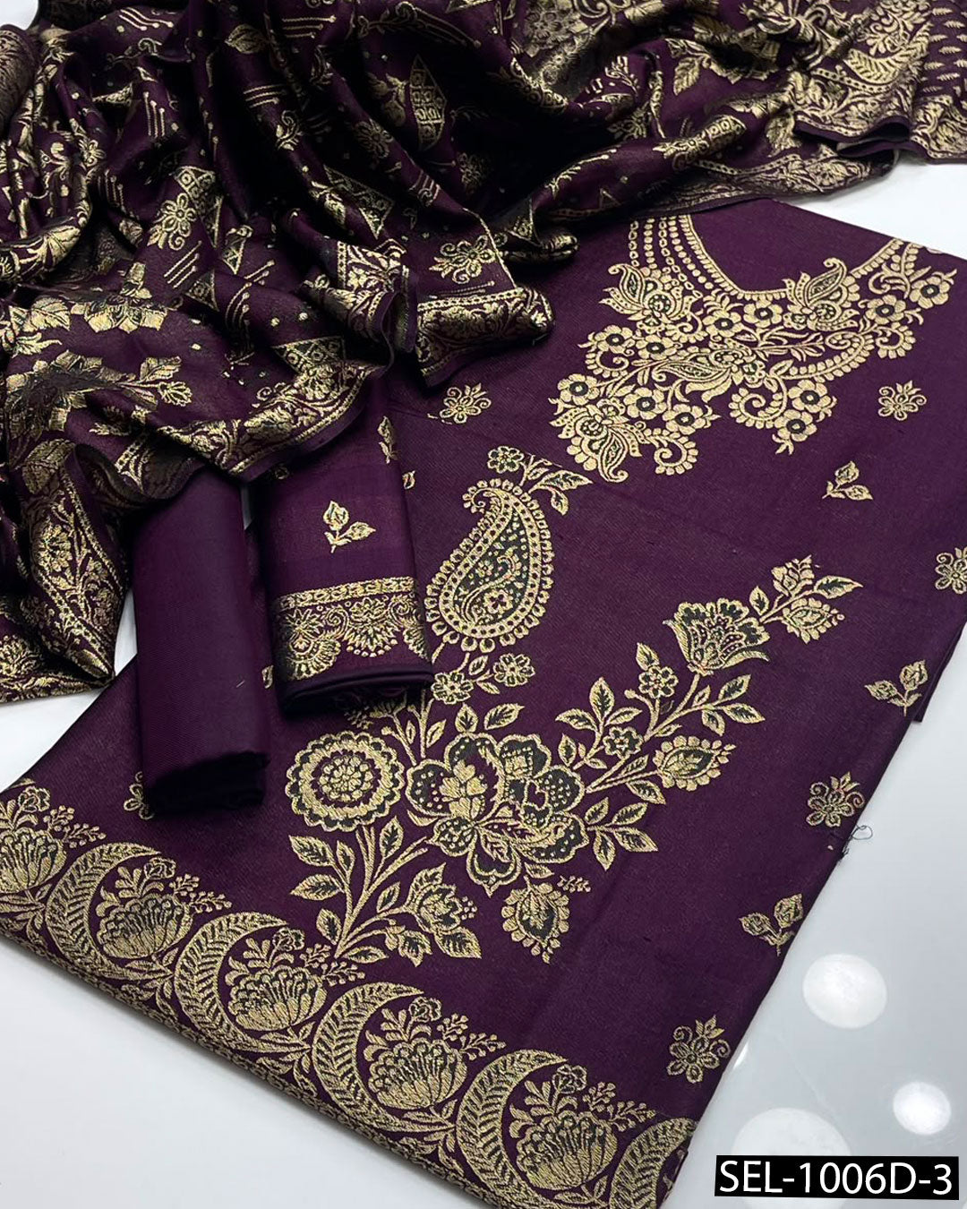 Acrylic Wool Jacquard 3-Piece Unstitched Winter Suit