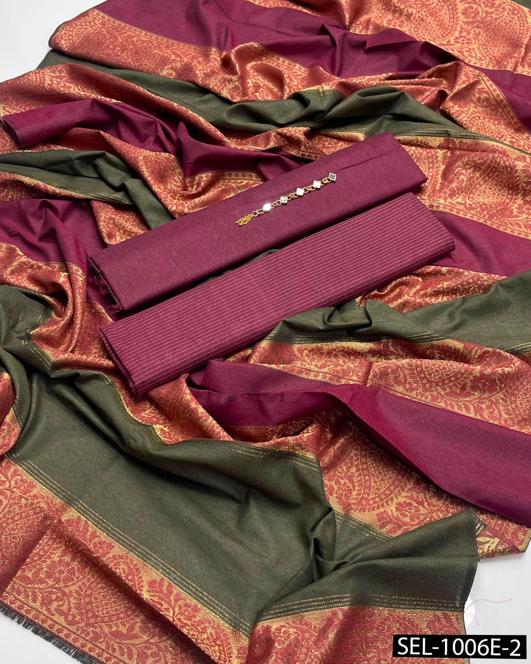 Khaddi Sussi 3-Piece Unstitched Winter Suit