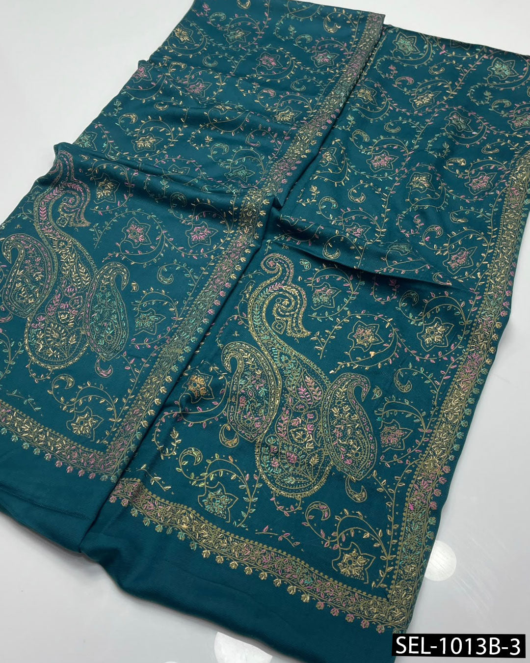 Pure Pashmina Wool Kashmiri Hand-Embroidered Shawl
