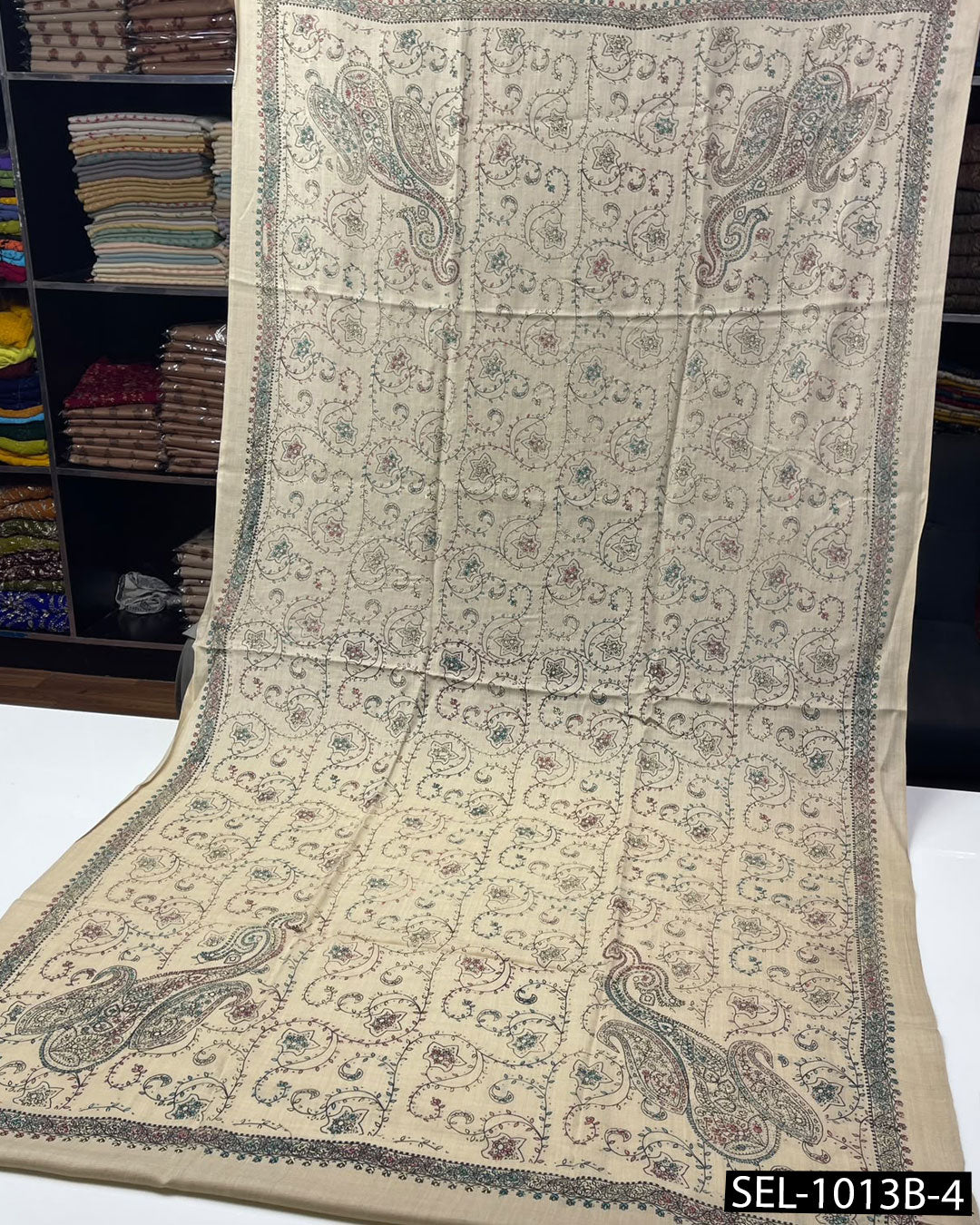 Pure Pashmina Wool Kashmiri Hand-Embroidered Shawl